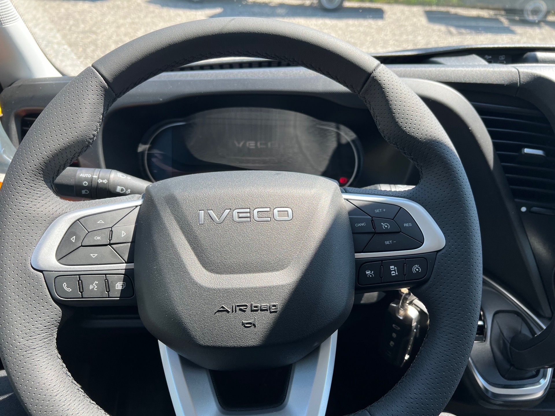 IVECO 35 S 18H A8 V-image-10