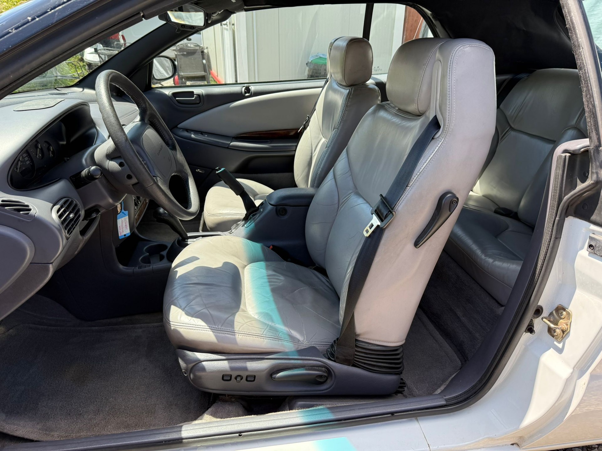 CHRYSLER Stratus 2.5 V6 LX Cabrio-image-6