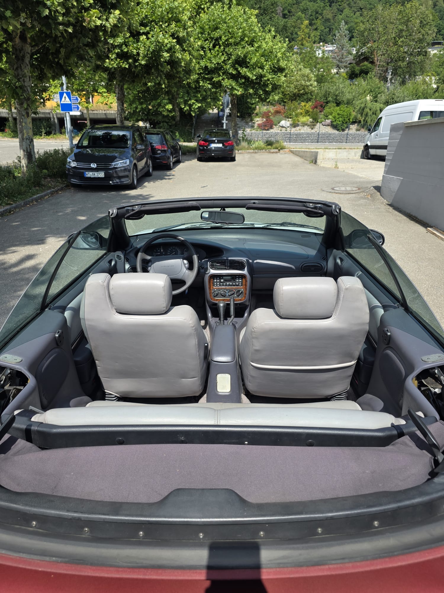 CHRYSLER Stratus 2.5 V6 LX Cabrio-image-10