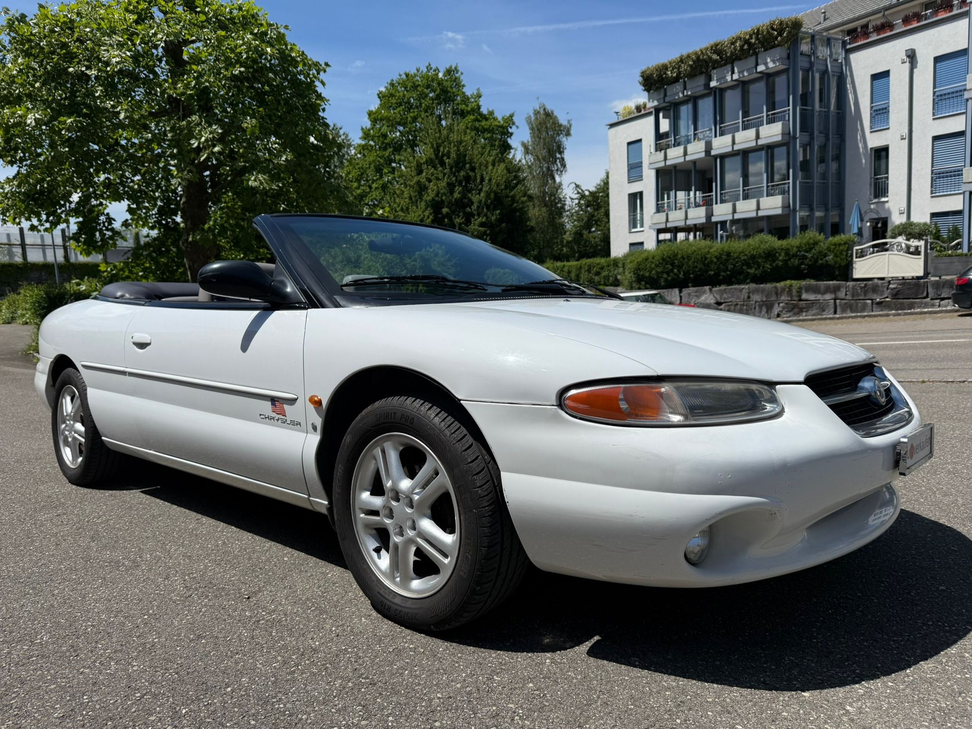 CHRYSLER Stratus 2.5 V6 LX Cabrio-image-2