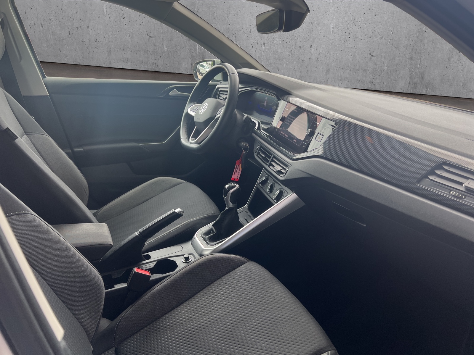 VW Polo 1.0 TSI Basis-image-10