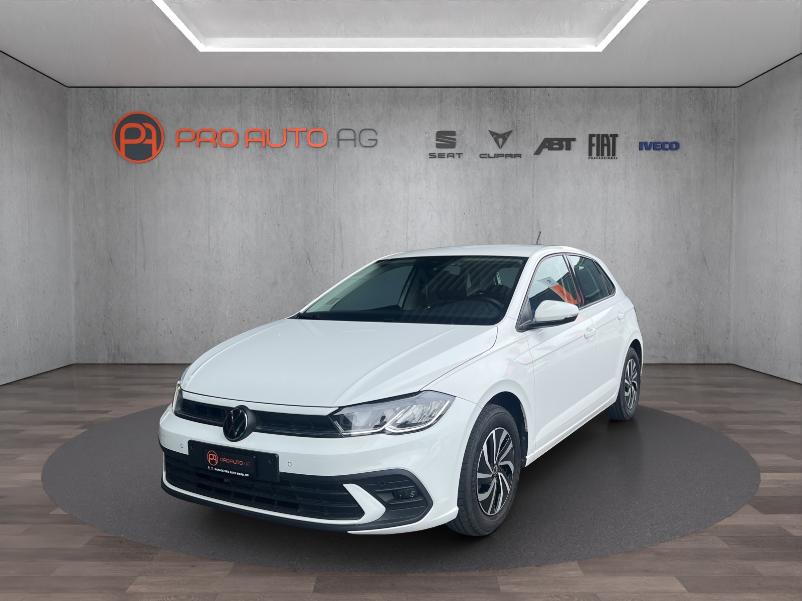 VW Polo 1.0 TSI Basis-image-0