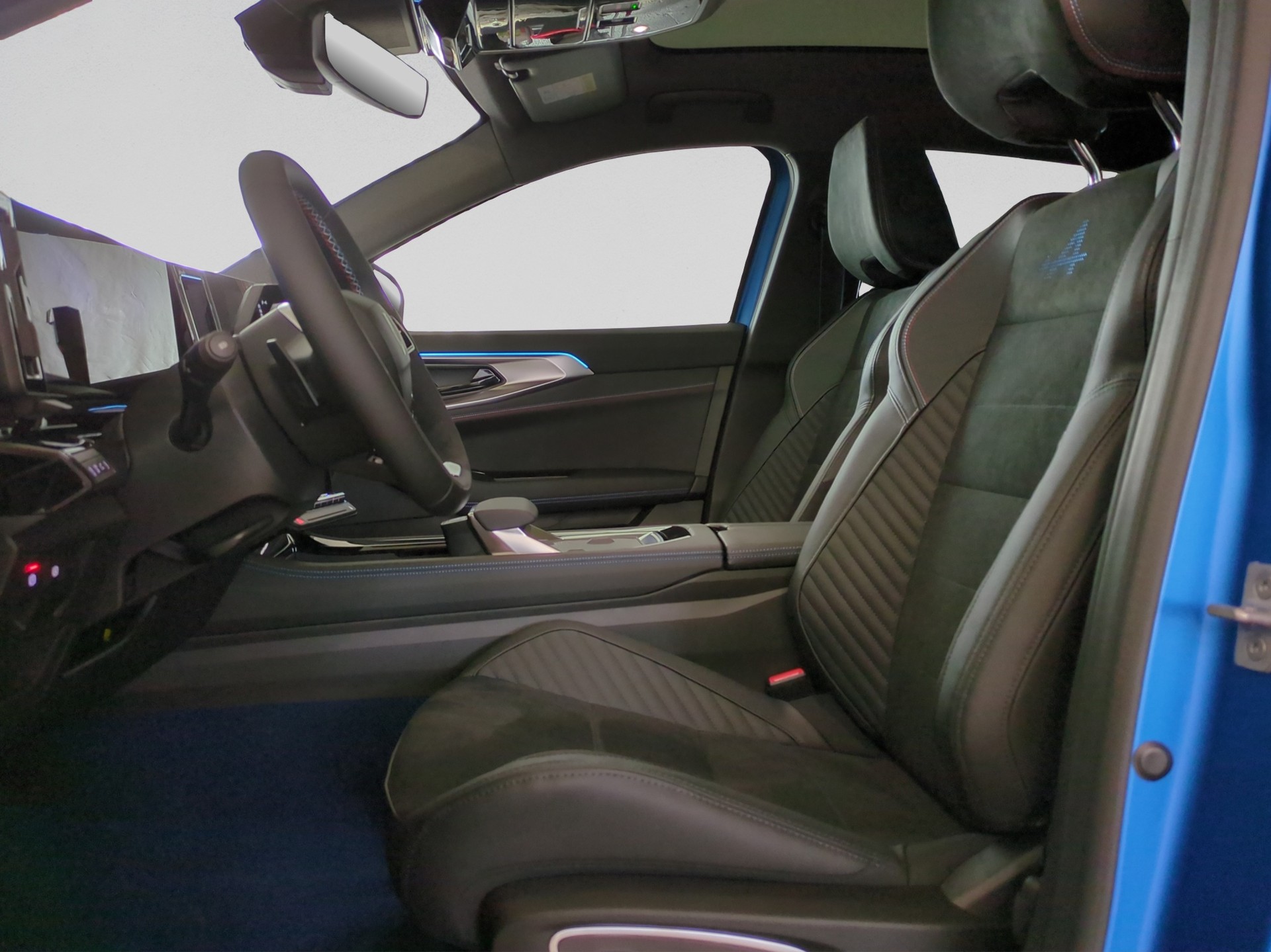 RENAULT Rafale 1.2 E-Tech Plug-in Hybrid 300 4x4 Atelier Alpine-image-8