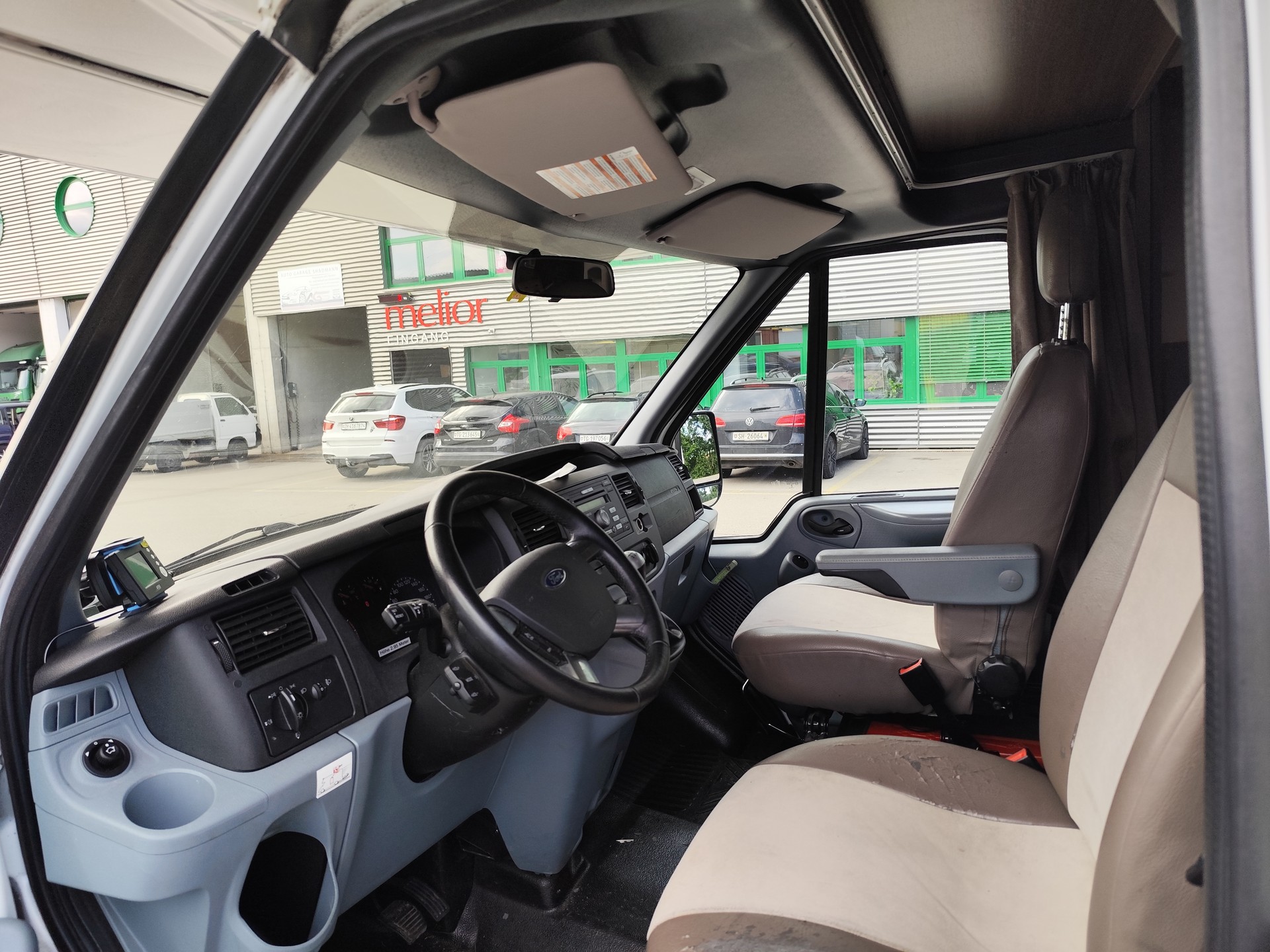 FORD Transit 2.2 TDCi 350 M-image-6