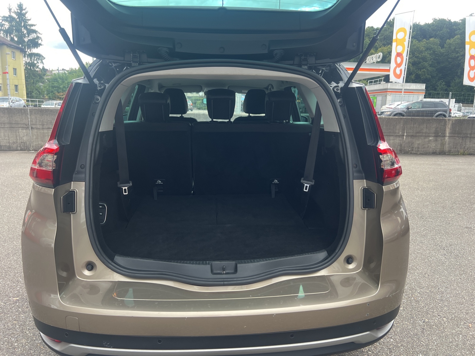 RENAULT Grand Scénic 1.3 16V Turbo Intens Pack Advantage EDC-image-22
