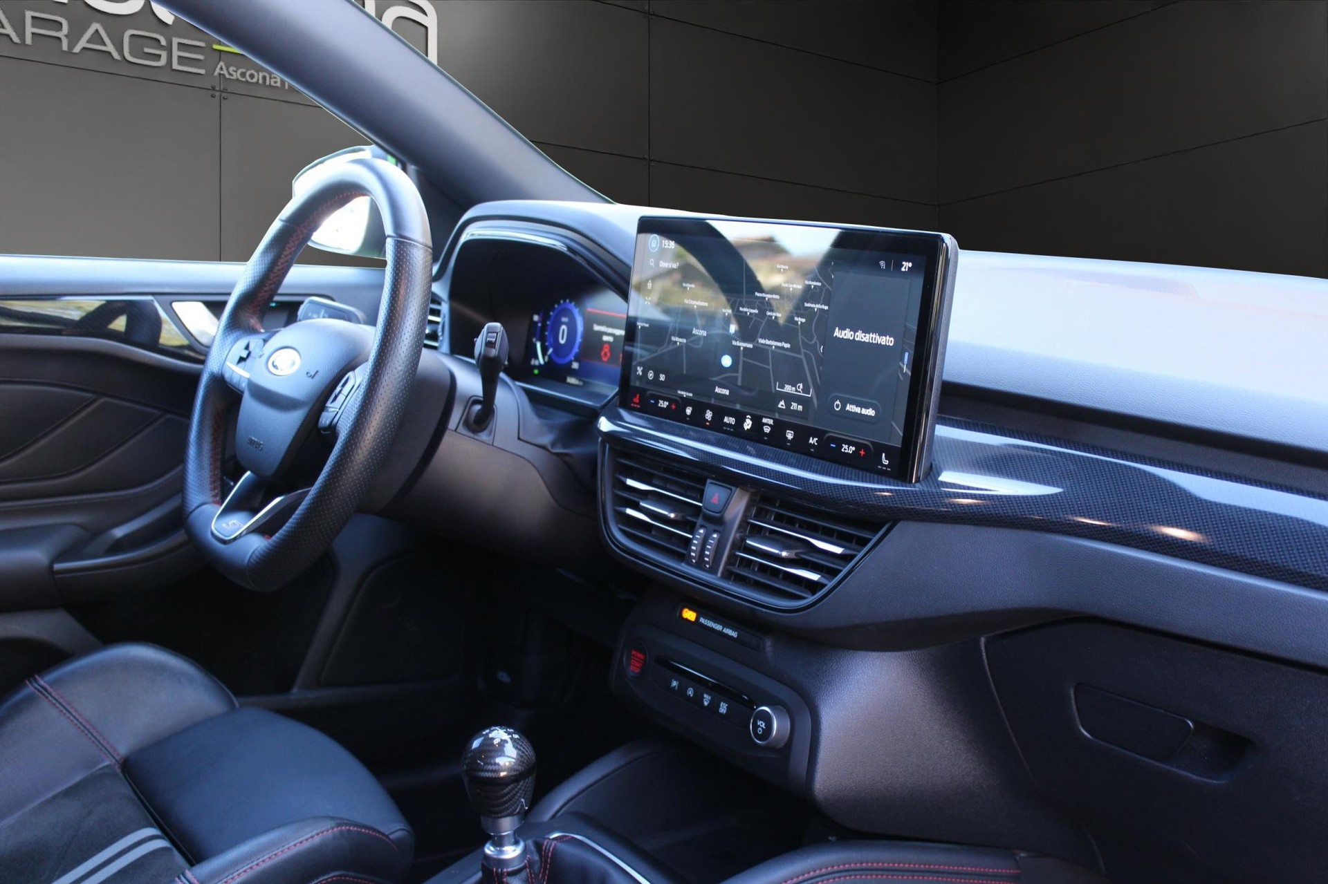 FORD Focus 2.3 EcoB ST X-image-11
