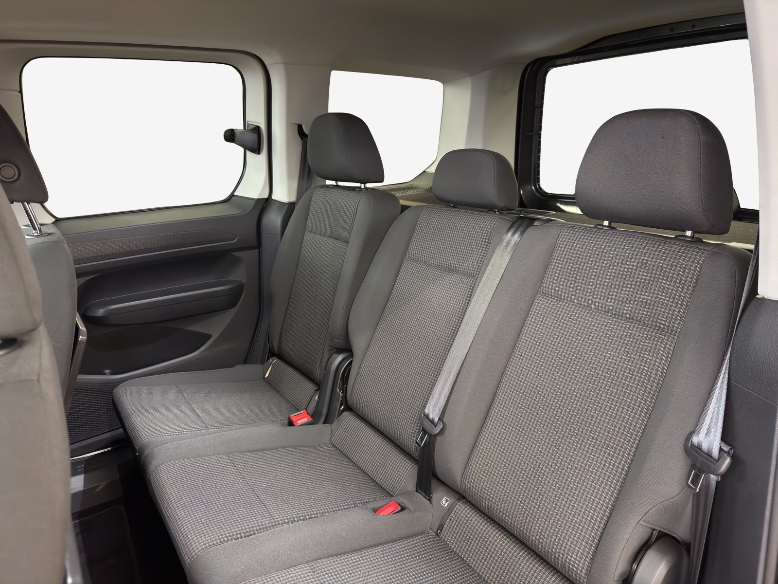 VW Caddy 2.0 TDI Liberty DSG-image-8