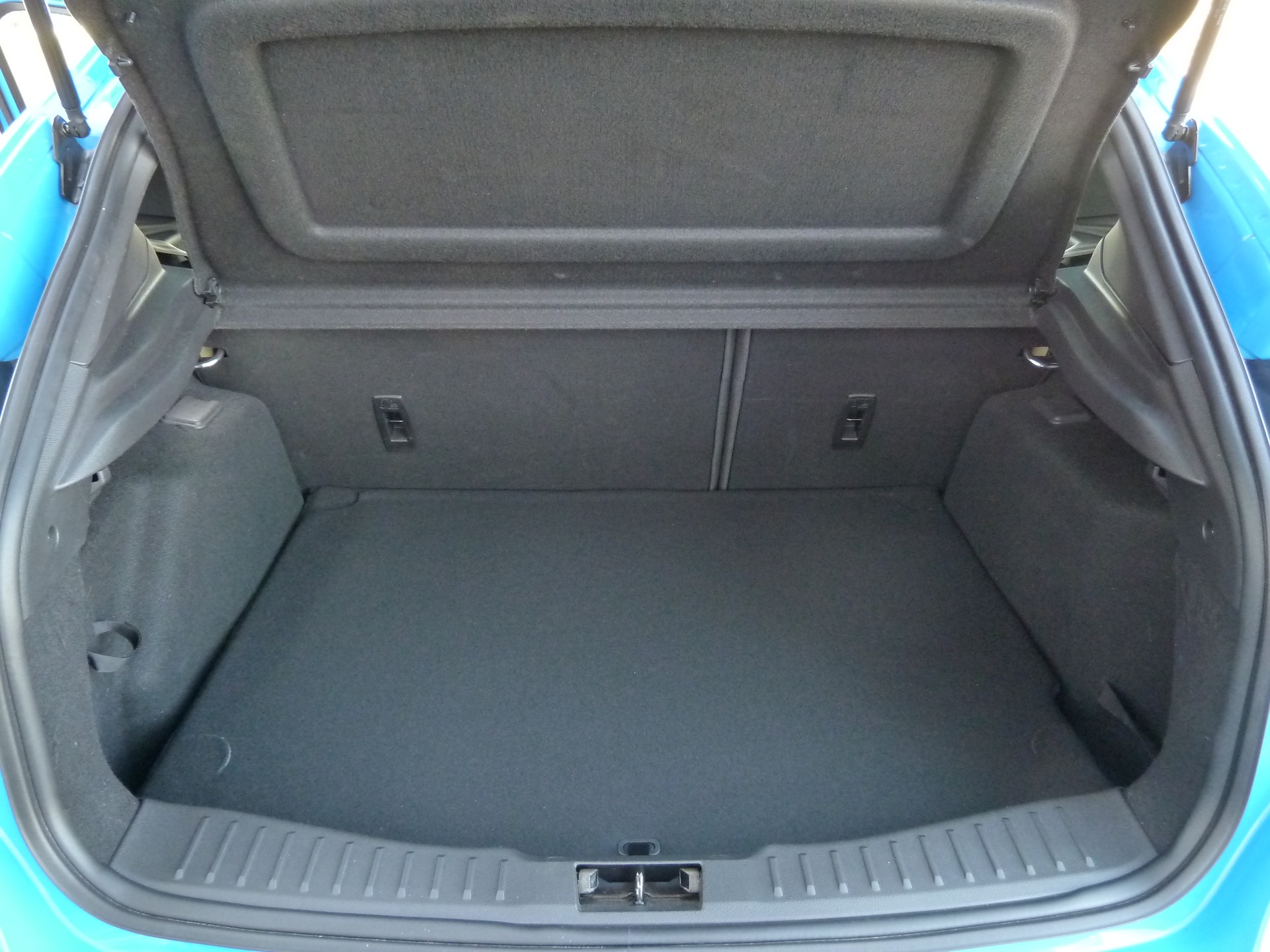 FORD Focus 2.3 EcoBoost RS+ AWD-image-15