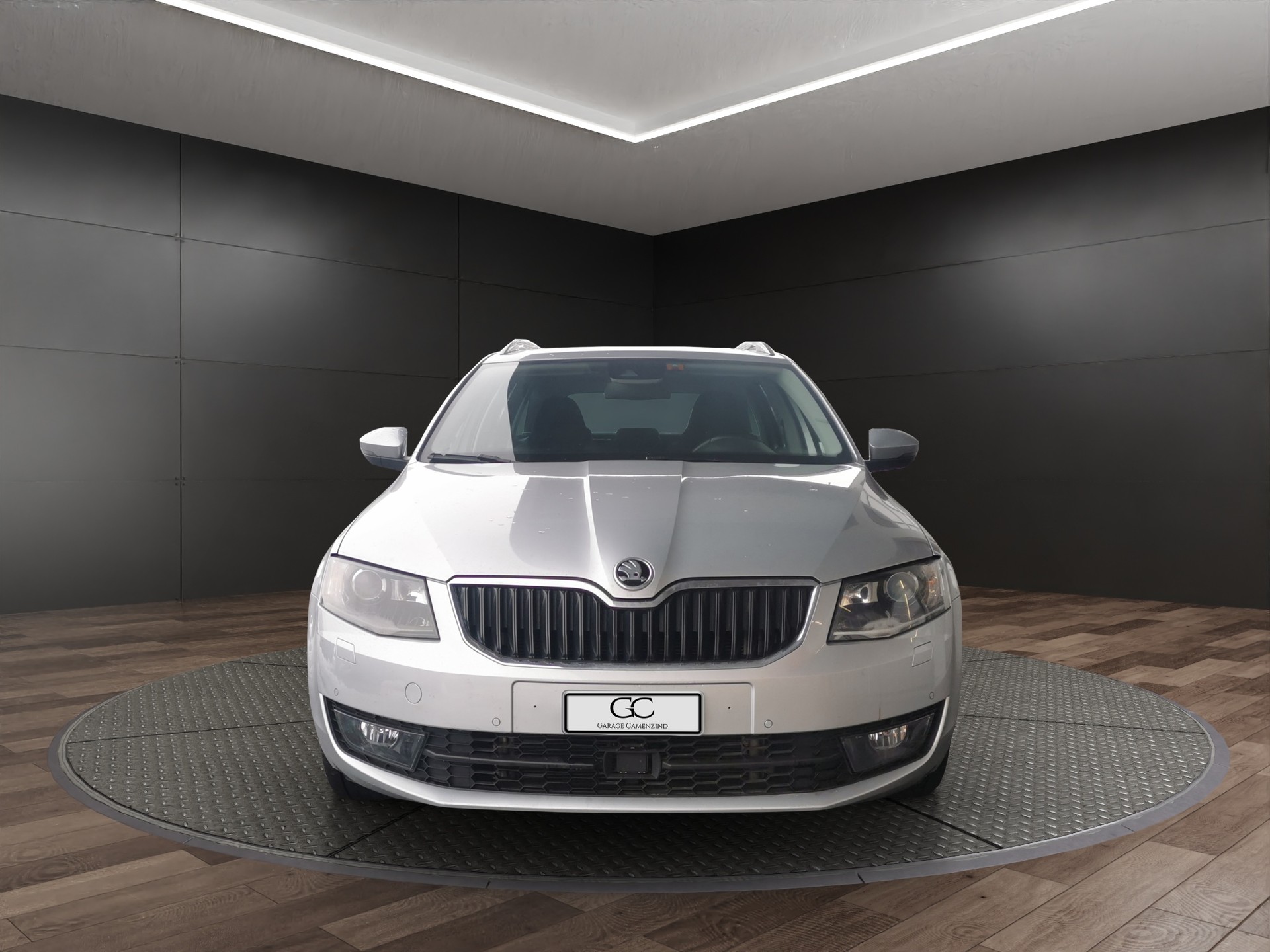 SKODA Octavia Combi 2.0 TDI Style 4x4 DSG-image-1