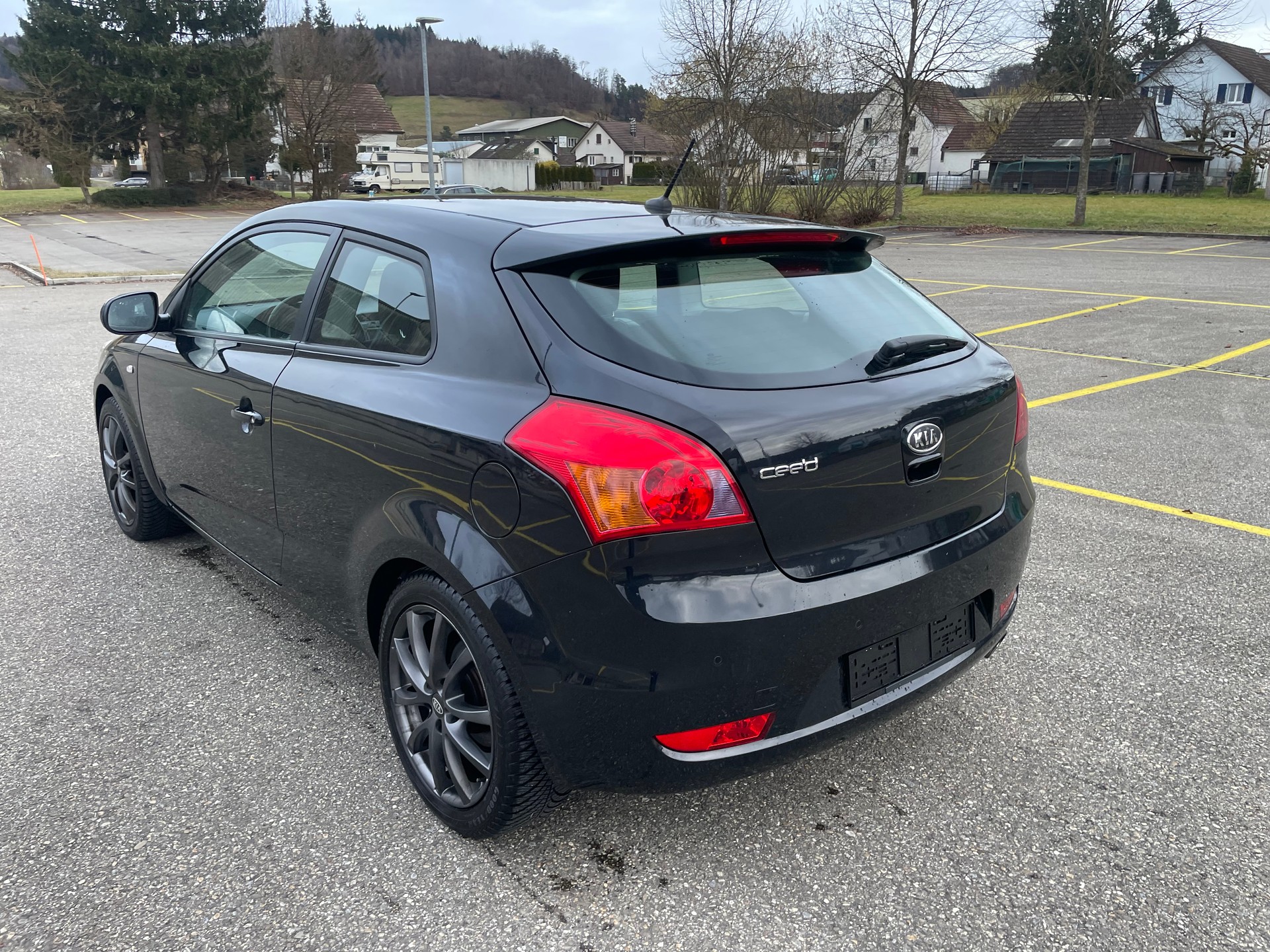 KIA PROCEED 1.4 16V-image-4