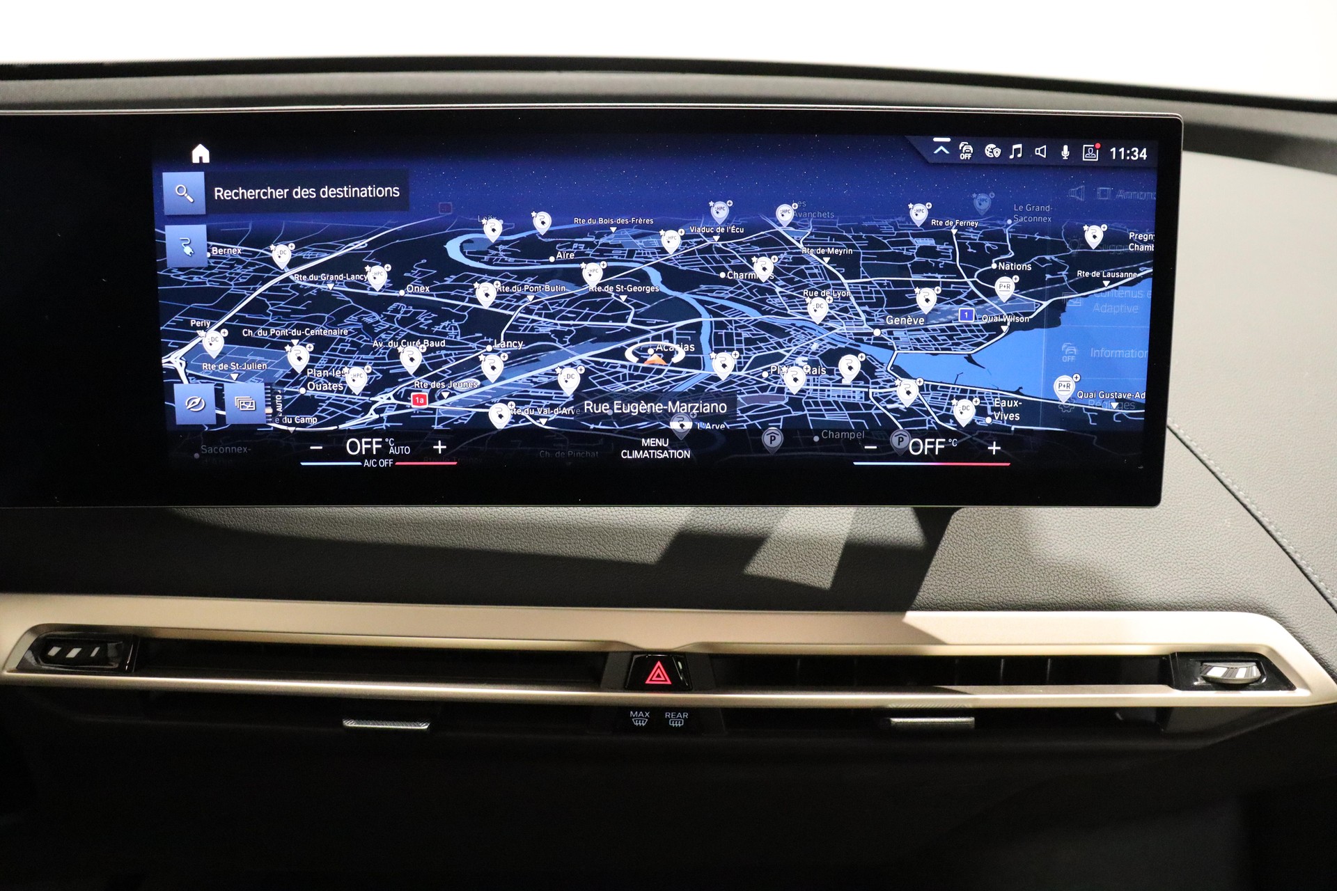 BMW iX xDrive50-image-14