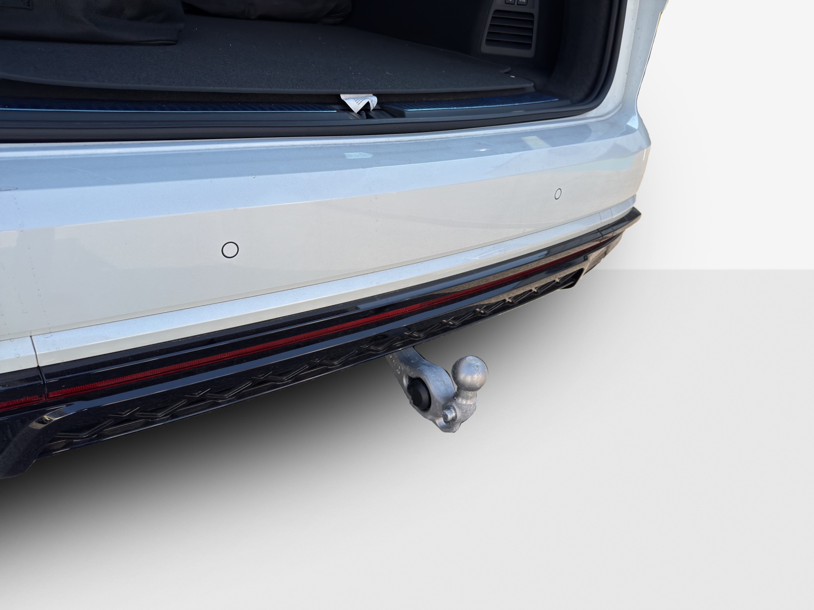 VW Touareg 3.0 TSI eHybrid United Tiptronic-image-13