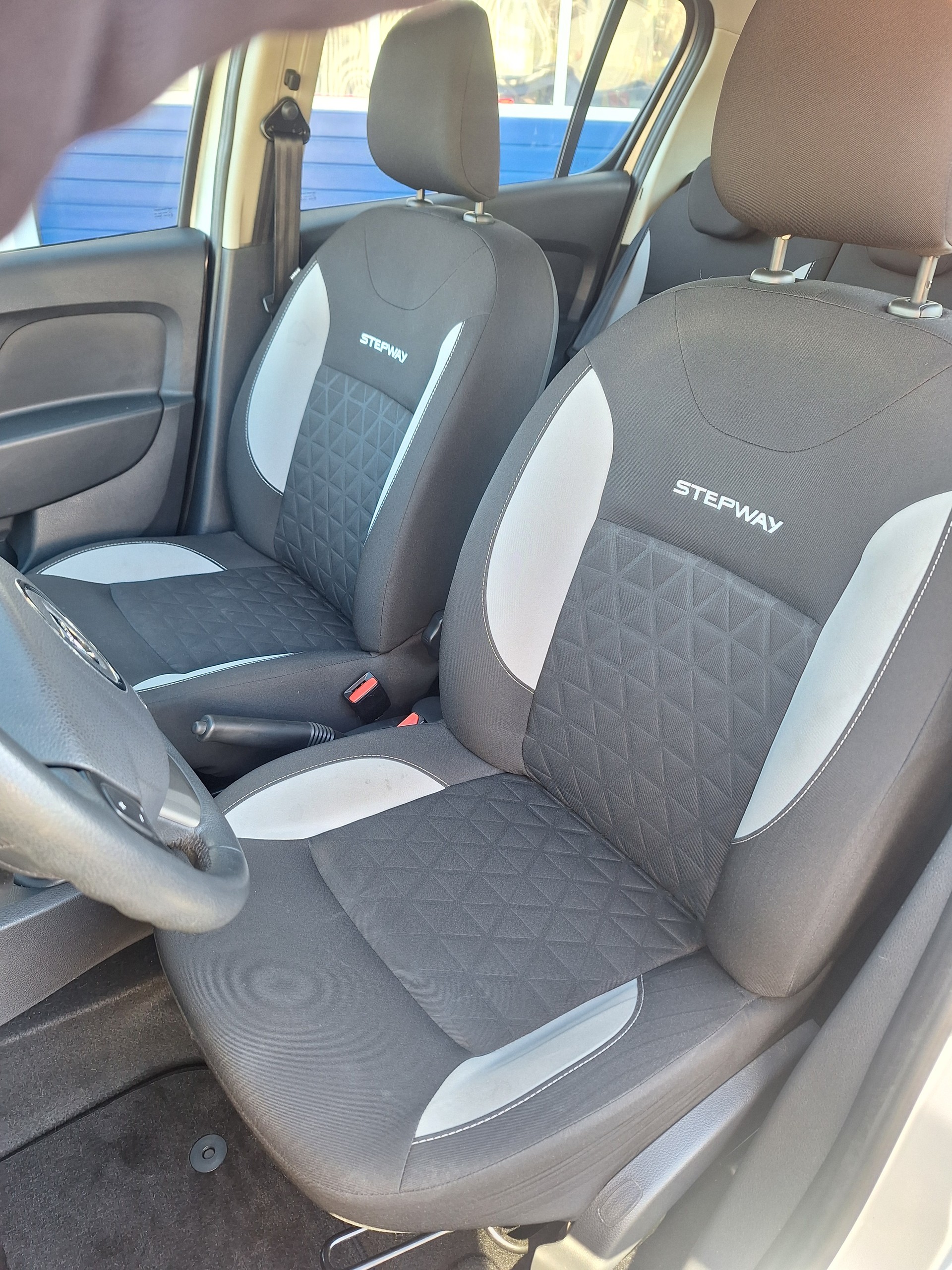 DACIA Sandero Tce 90 Stepway Lauréate-image-5