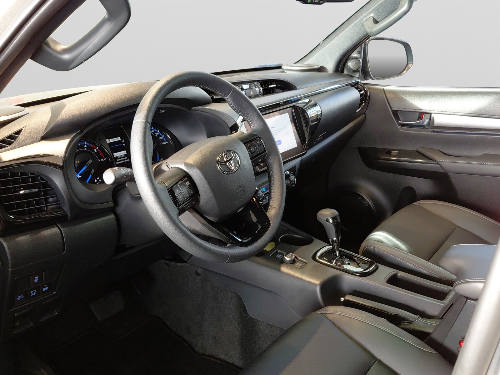 TOYOTA Hilux Double Cab.-Pick-up 2.8 D-4D MHEV 204 Invincible-image-7