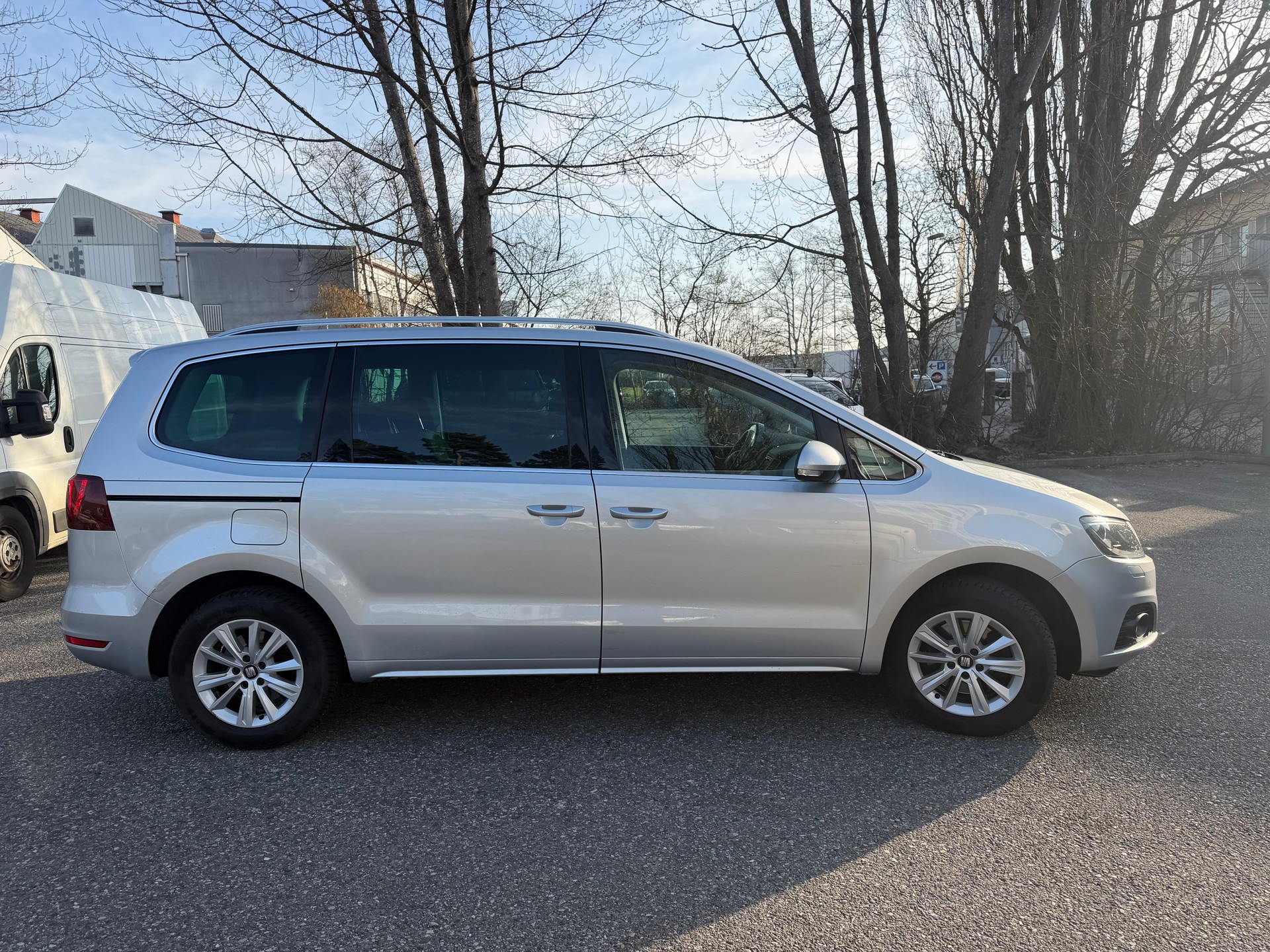 SEAT Alhambra 2.0 TDI DSG Style * Gr. Navi * Xenon * Klima-auto * Tempomat * PDC V&H-RF-Kamera * Ab MFK 03.2025-image-11