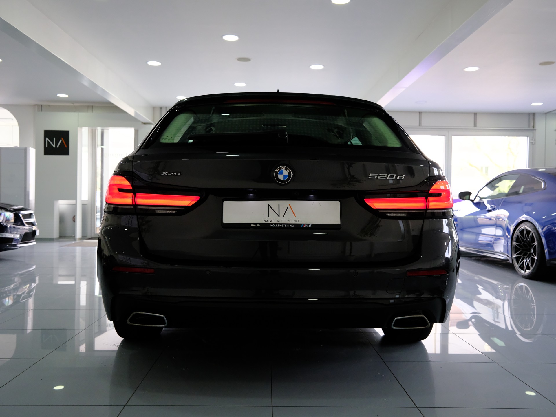 BMW 520d xDrive 48V Touring Steptronic-image-5