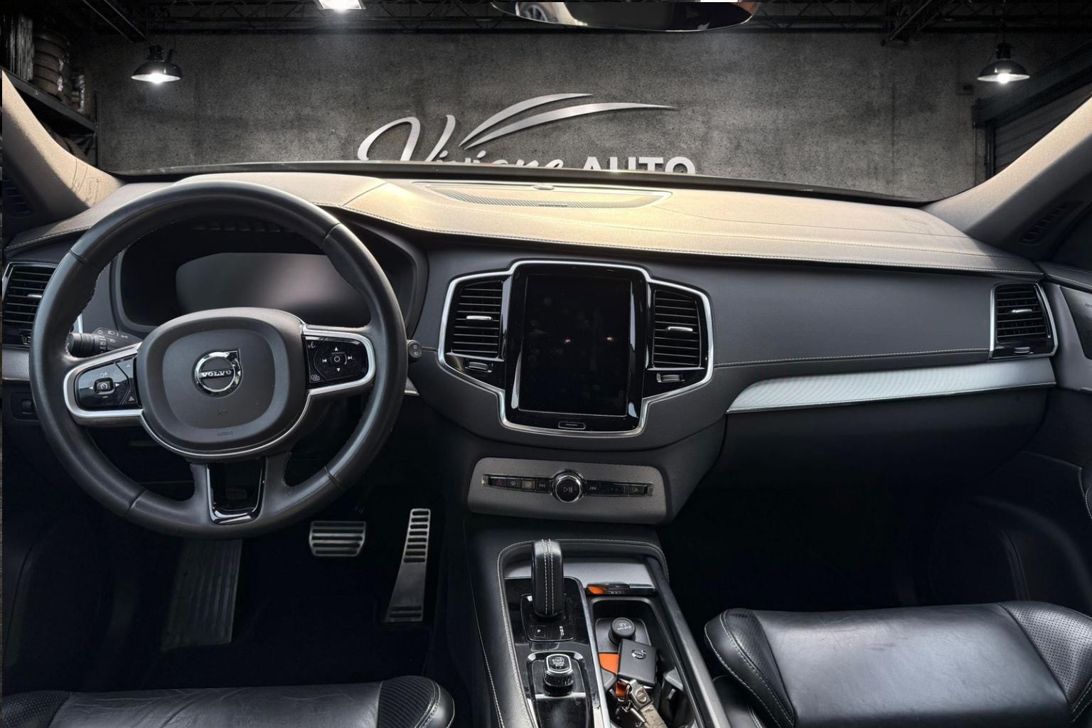VOLVO XC90 B5 Diesel Mild Hybrid AWD R-Design Geartronic-image-8