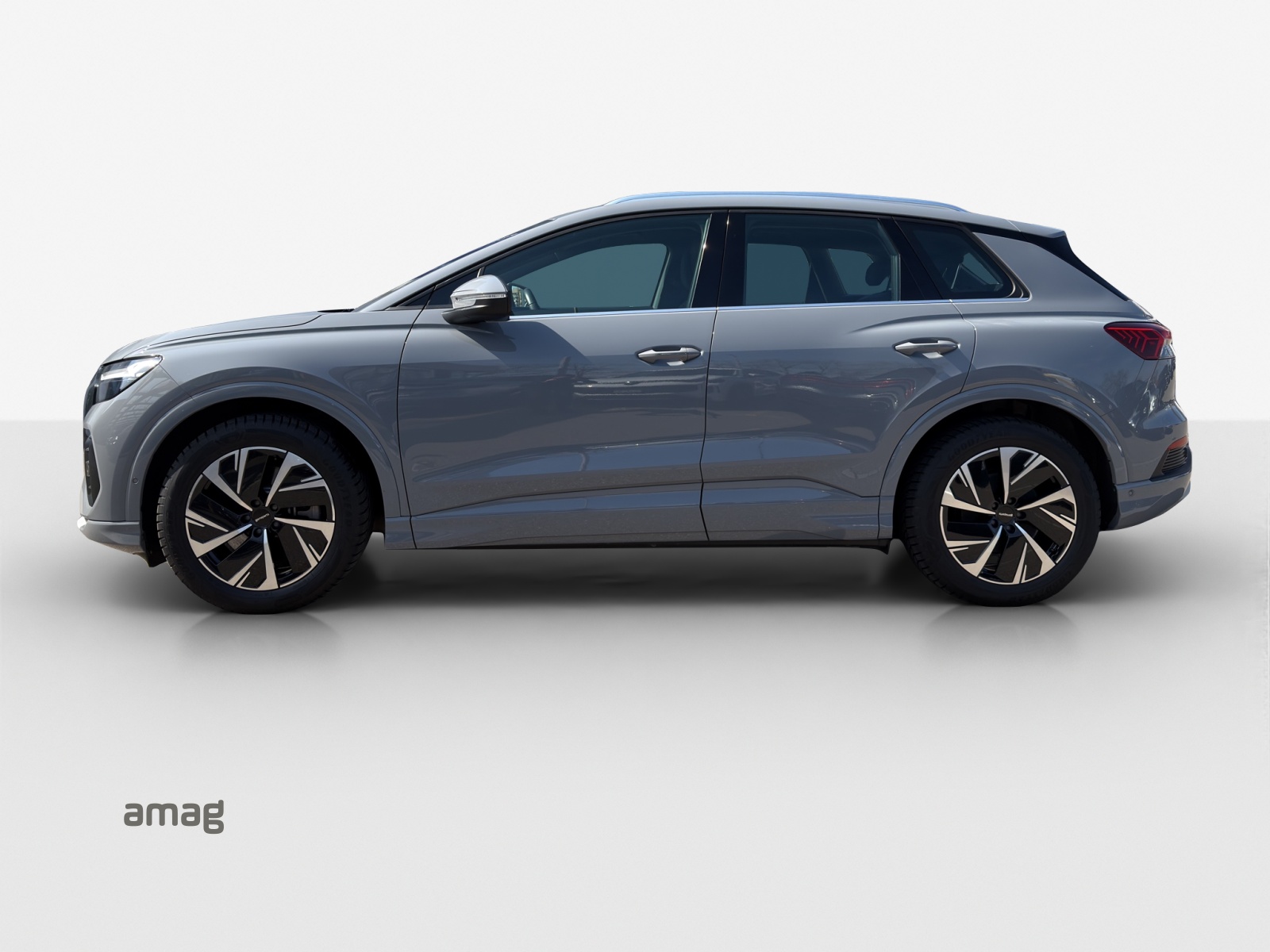 AUDI Q4 e-tron 50 quattro-image-1