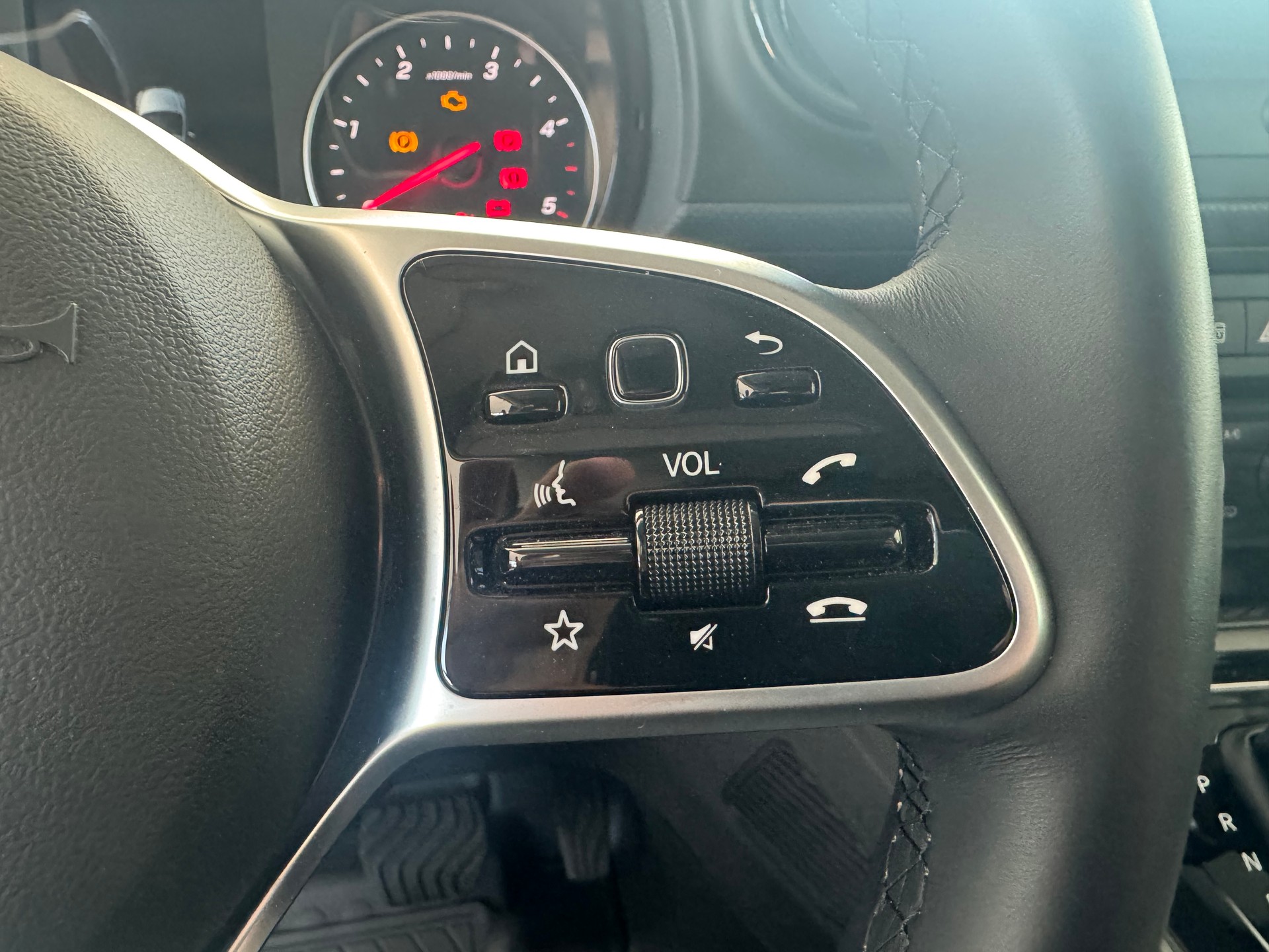 MERCEDES-BENZ Citan 112 CDI Pro-image-13