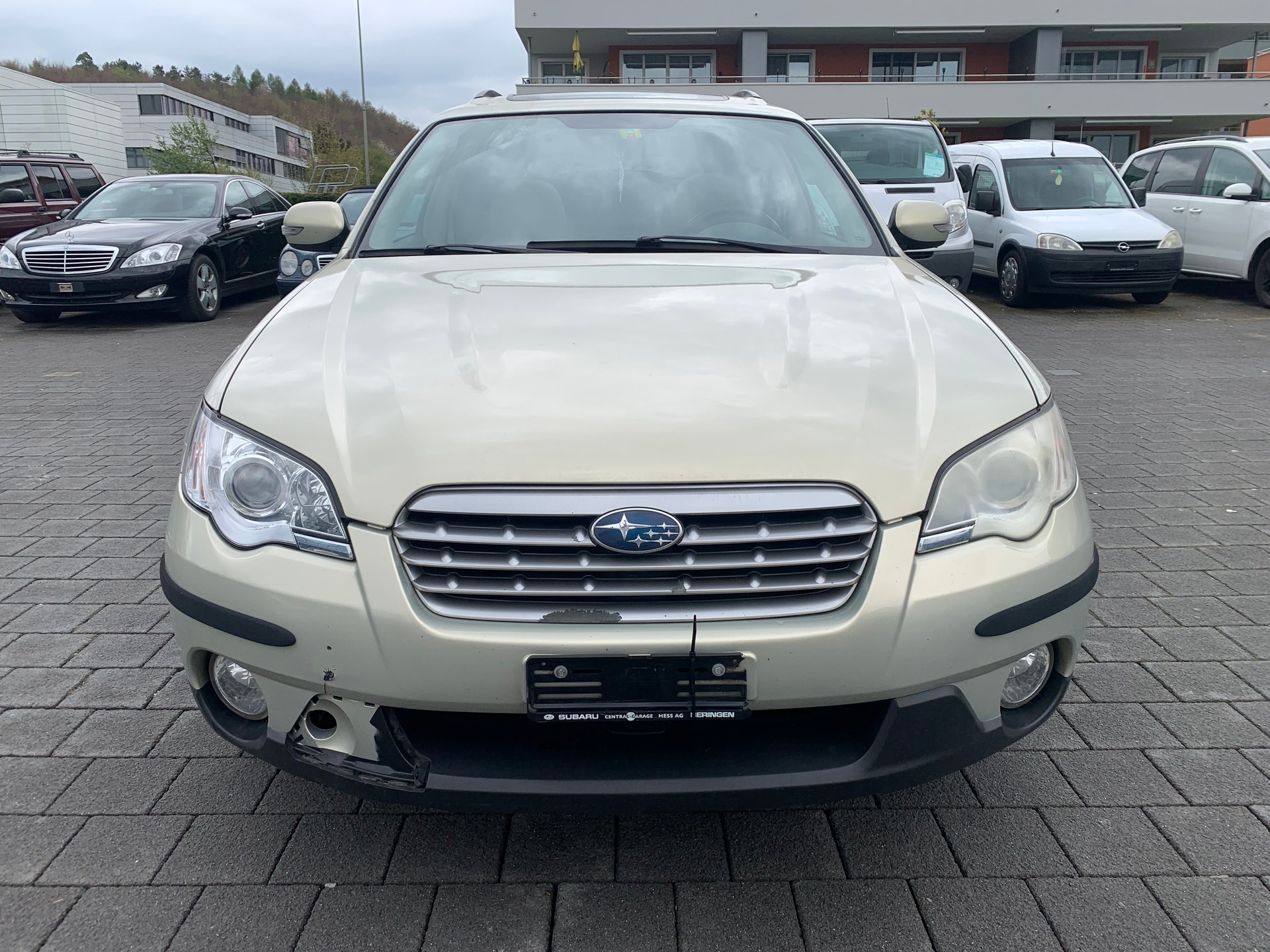 SUBARU Outback 3.0R AWD Exec. Automatic-image-4