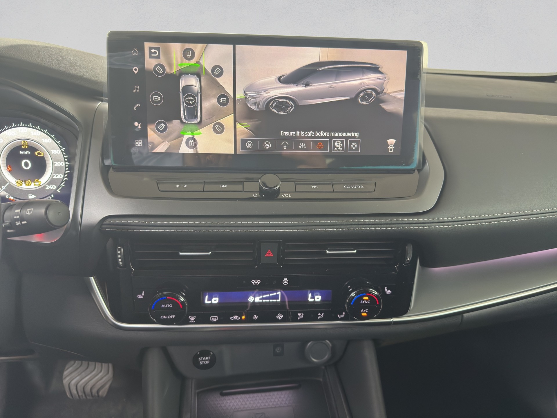 NISSAN Qashqai 1.5 VC-T e-Power N-Connecta-image-11