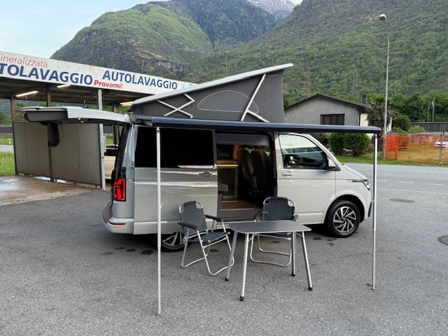 VW T6.1 California 2.0 TDI Beach Edition Liberty DSG-image-14