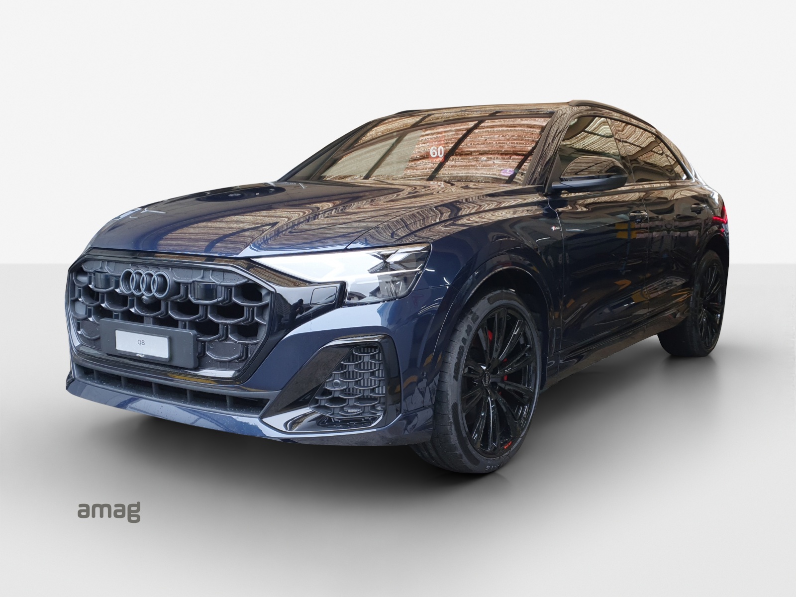 AUDI Q8 SUV TFSI e quattro 290 kW Attraction tiptronic-image-0