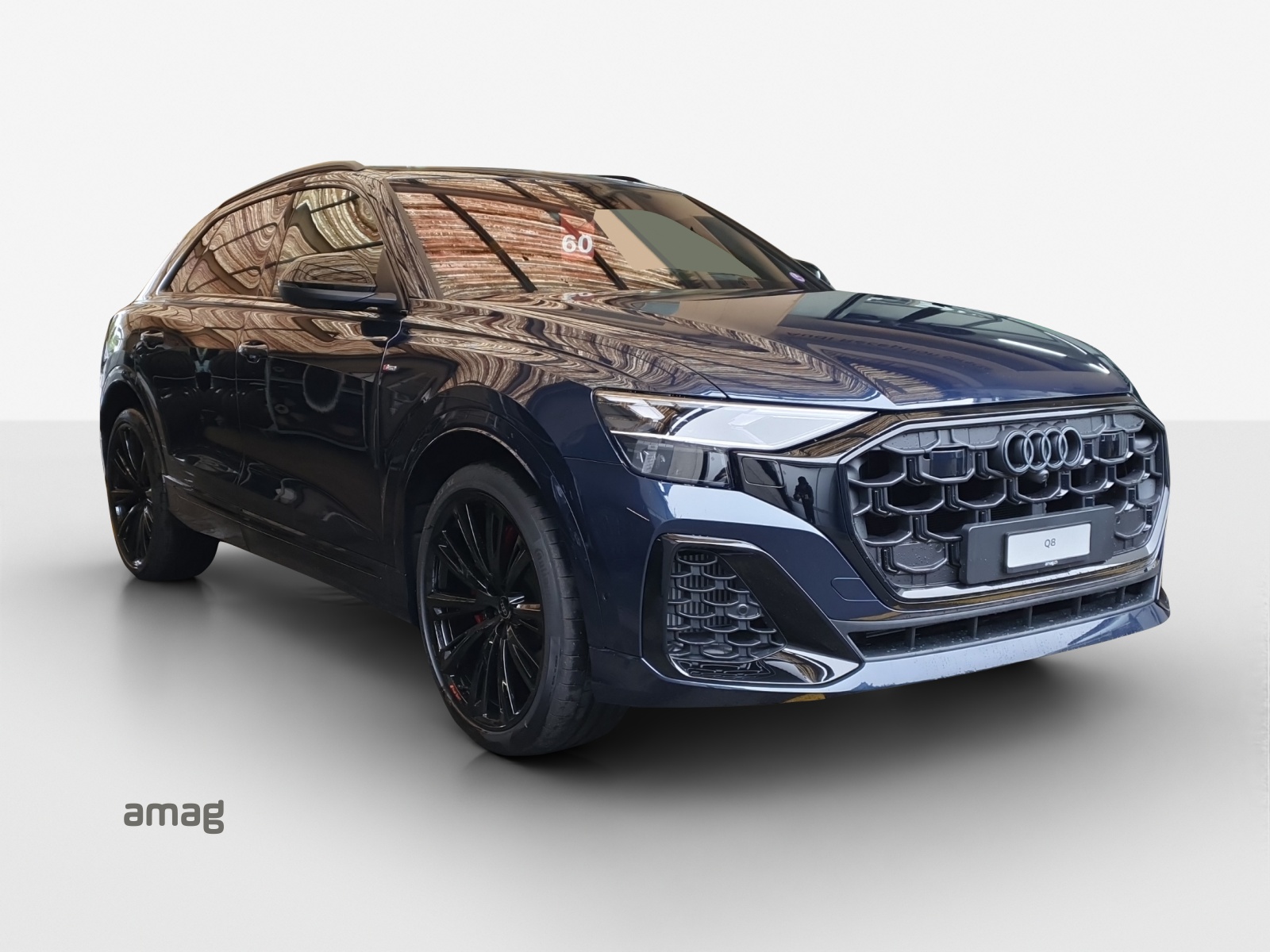 AUDI Q8 SUV TFSI e quattro 290 kW Attraction tiptronic-image-5