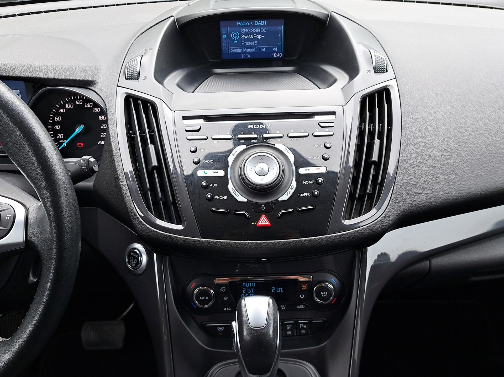 FORD Kuga 2.0 TDCi Titanium 4WD PowerShift *Anhängerkupplung*-image-9