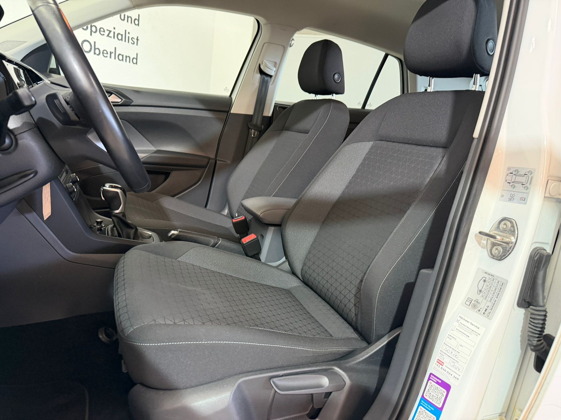 VW T-Cross 1.0 TSI Life DSG-image-7