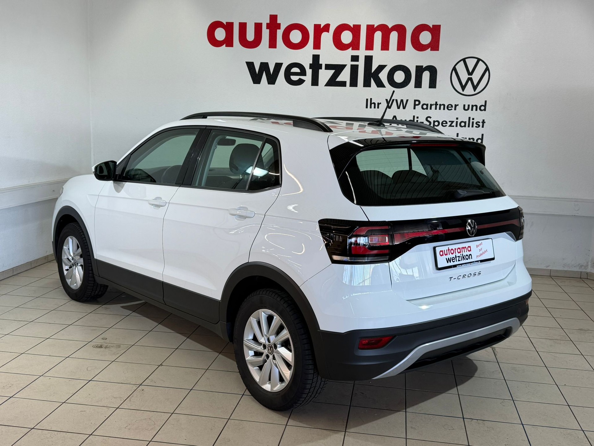 VW T-Cross 1.0 TSI Life DSG-image-2