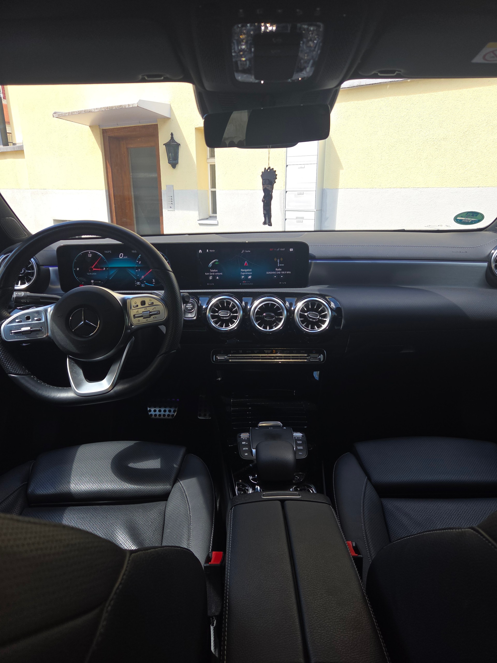 MERCEDES-BENZ A 250 AMG Line-image-7