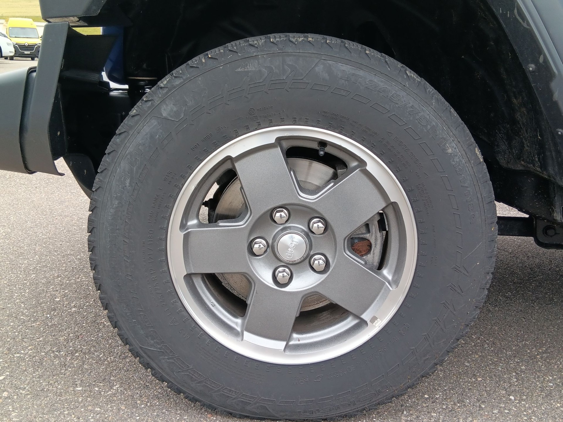 JEEP Wrangler 2.2MJ Sport Automatic-image-10