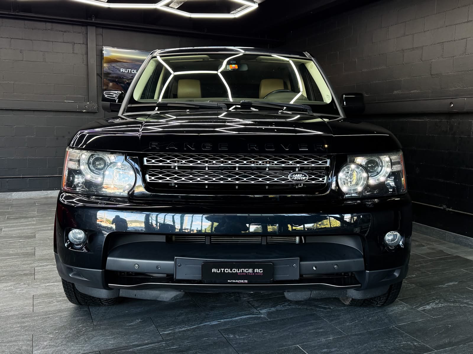 LAND ROVER Range Rover Sport 3.0 TDV6 SE Automatic-showroom-element-1