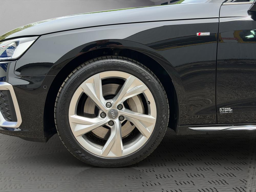 AUDI A4 Avant 45 TFSI S line S-tronic quattro-image-10