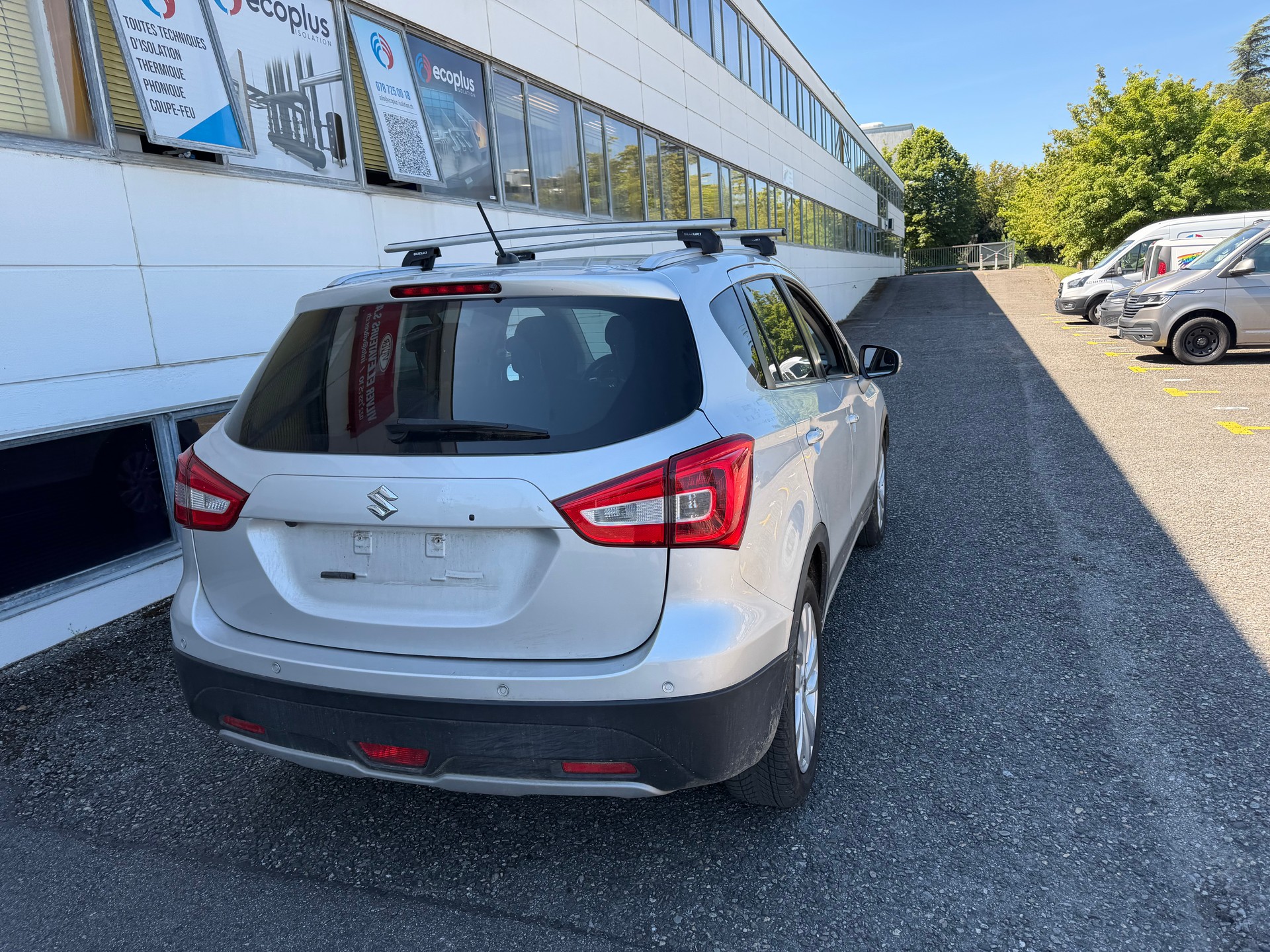 SUZUKI SX4 S-Cross 1.4 16VSergio Cellano Top 4WD Autom.-image-4