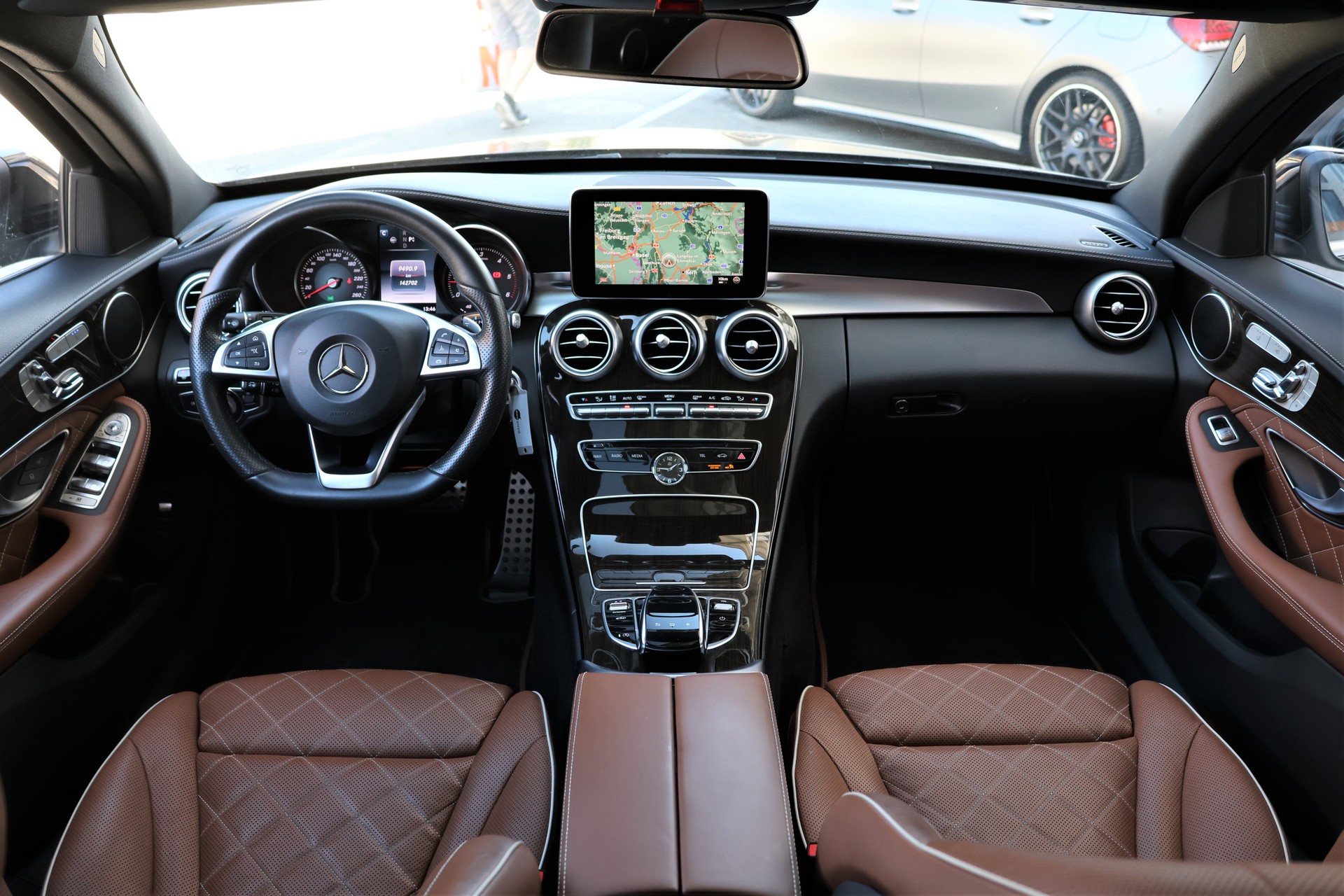MERCEDES-BENZ C 250d BlueTEC AMG Line 4Matic 7G-Tronic "Designo" + 1.8T AHK-image-15