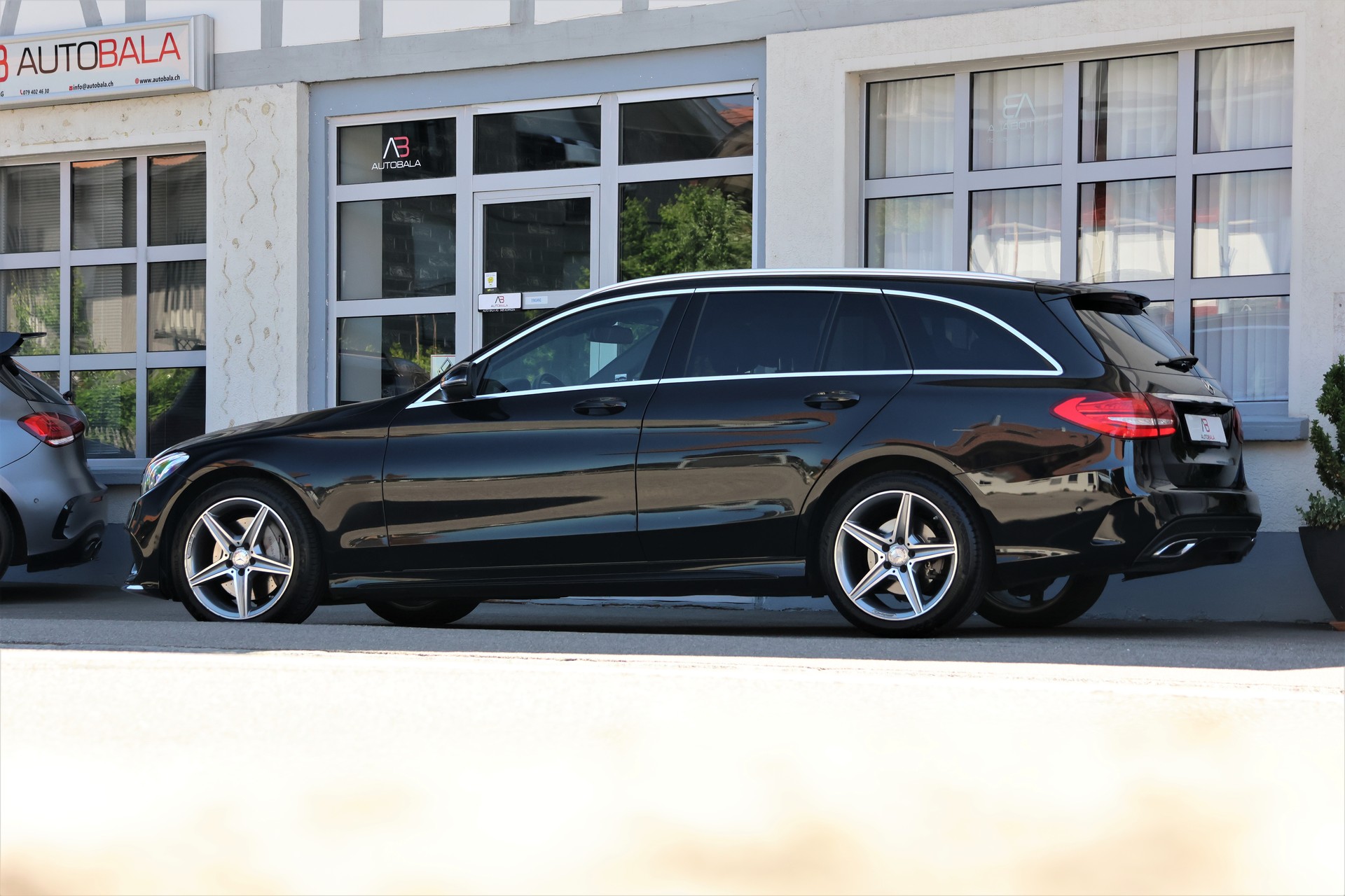 MERCEDES-BENZ C 250d BlueTEC AMG Line 4Matic 7G-Tronic "Designo" + 1.8T AHK-showroom-element-3