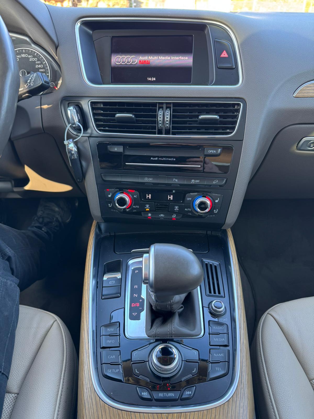 AUDI Q5 2.0 TFSI quattro tiptronic-image-5