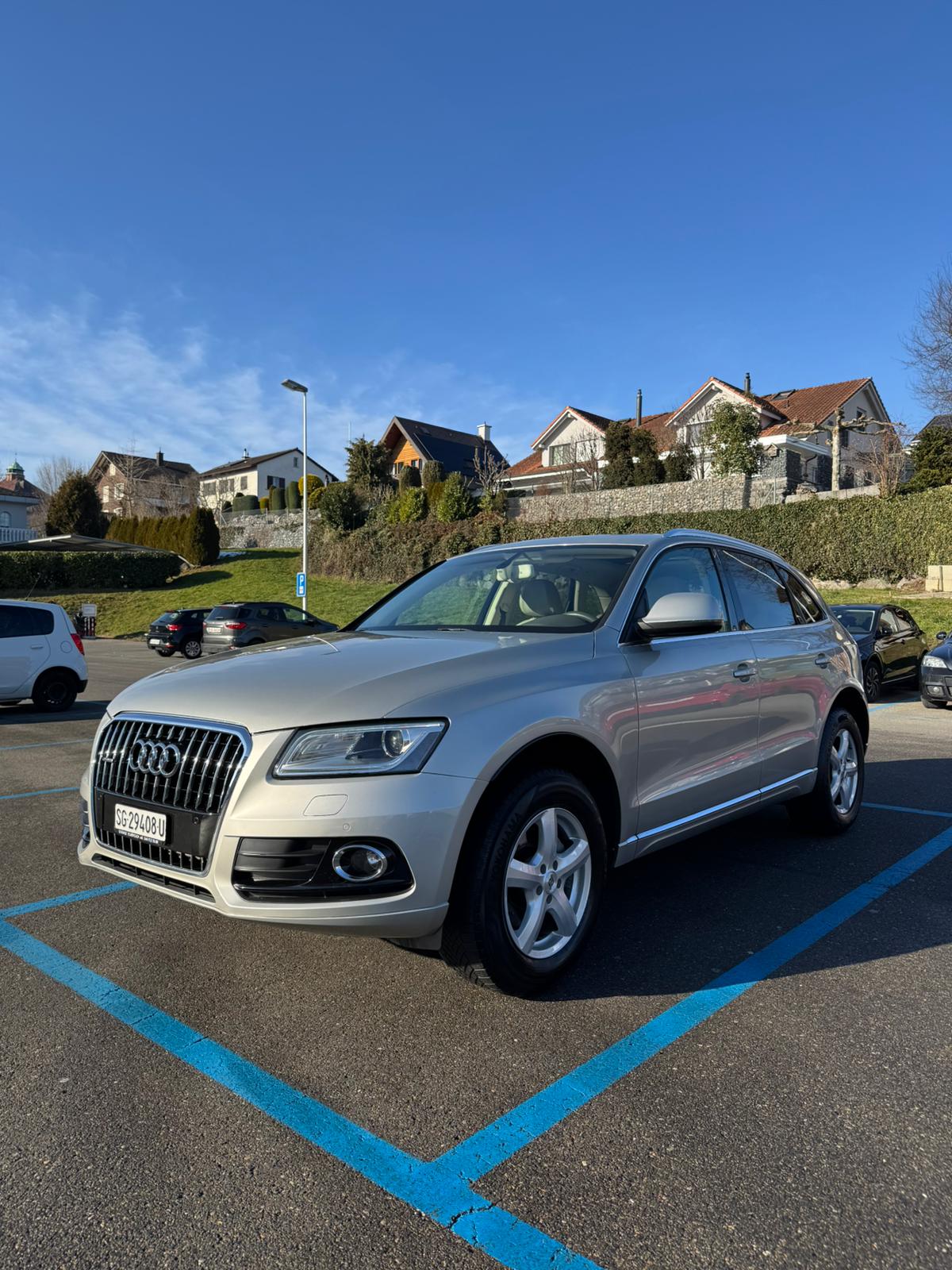 AUDI Q5 2.0 TFSI quattro tiptronic-image-0