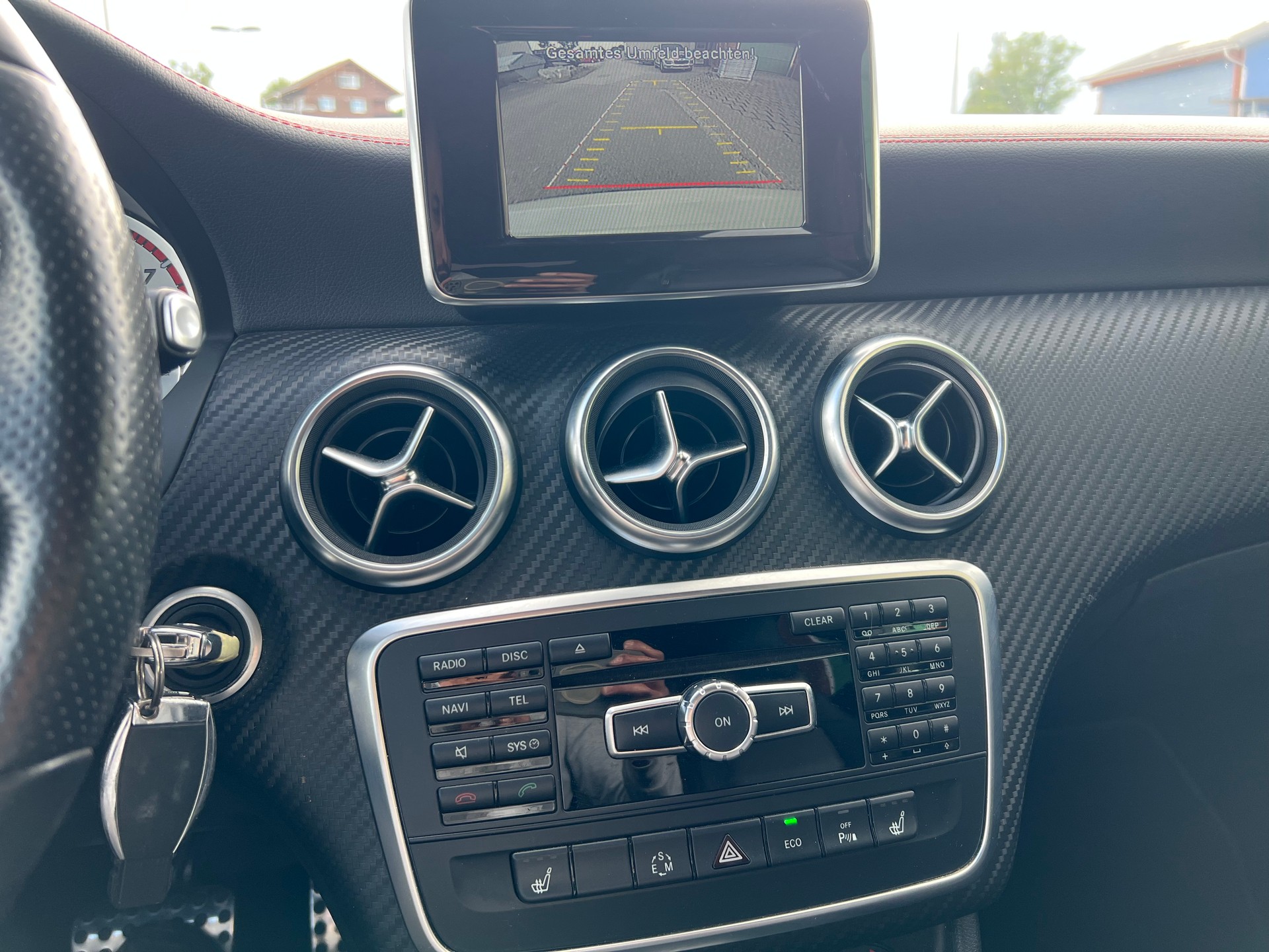 MERCEDES-BENZ A 250 AMG Line 4Matic 7G-DCT-image-14