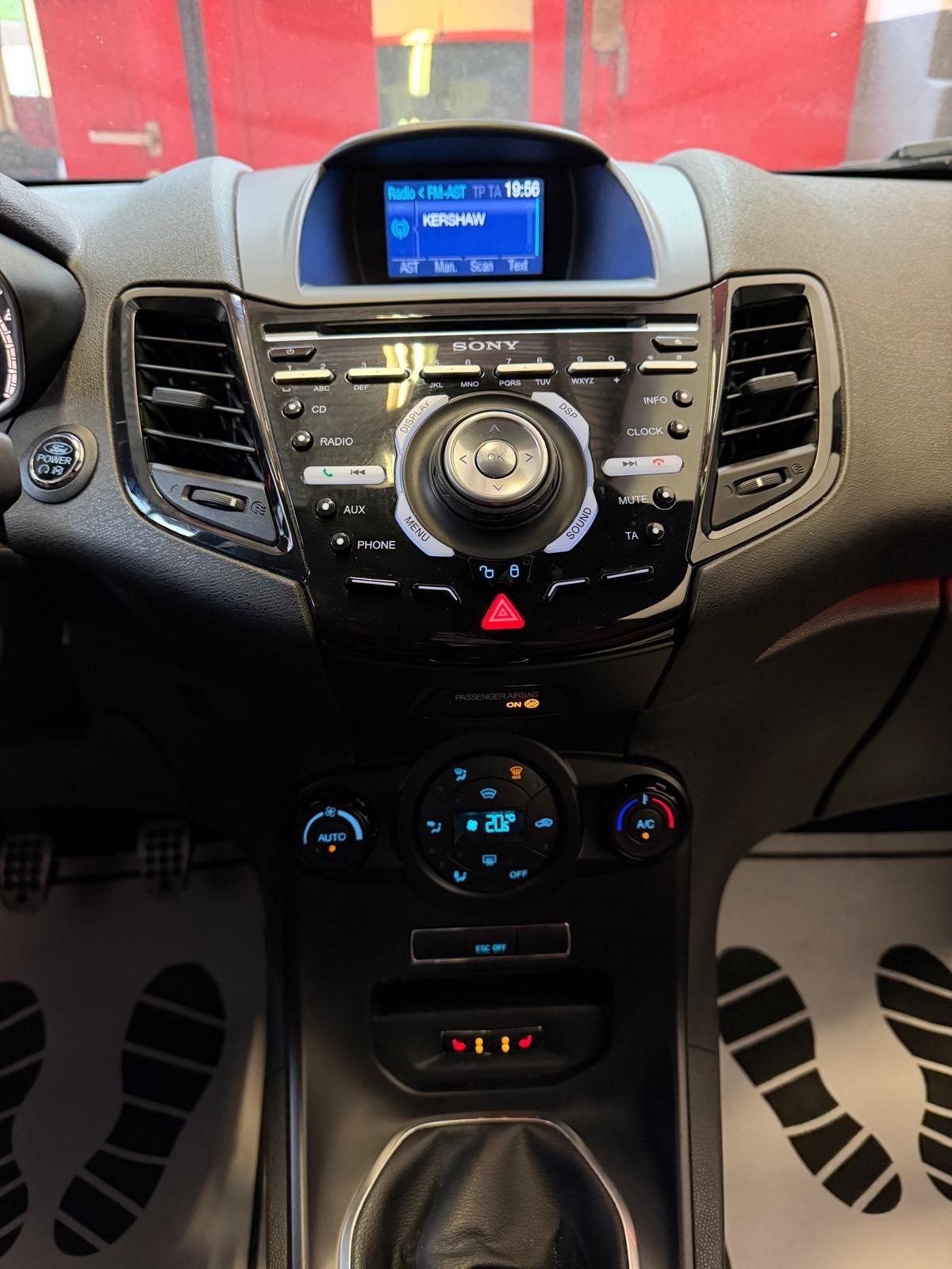 FORD Fiesta 1.6 SCTi ST-2 //NEU AB MFK!-image-13