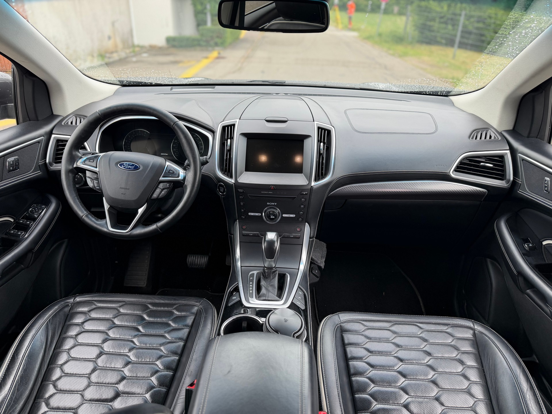 FORD Edge 2.0 TDCi Vignale 4WD PowerShift-image-9