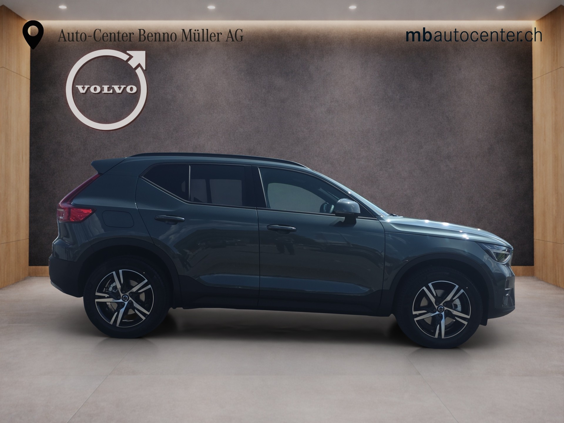 VOLVO XC40 2.0 B3 MH Core-image-5