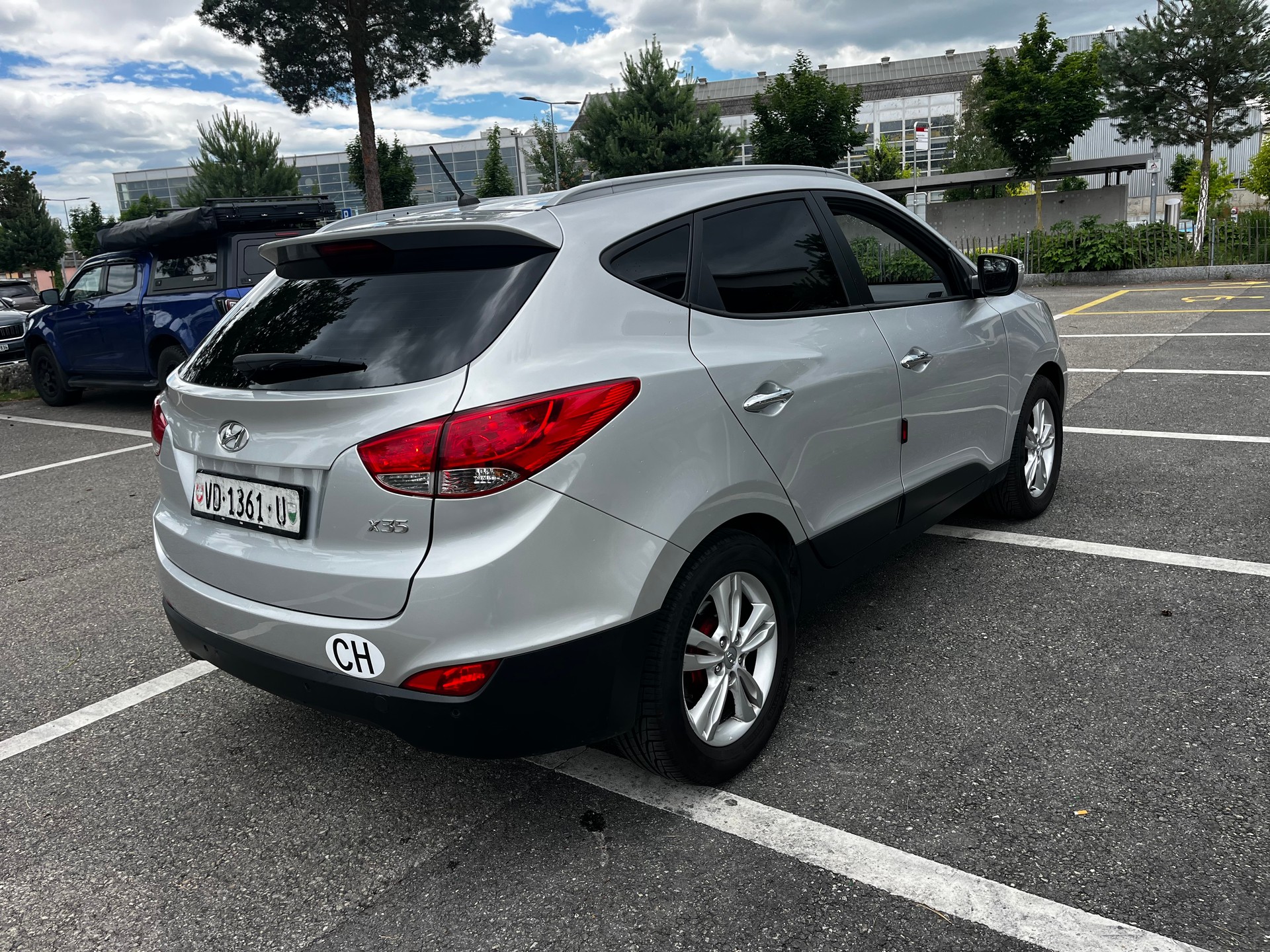 HYUNDAI iX 35 2.0 CRDi Style 4WD-image-7