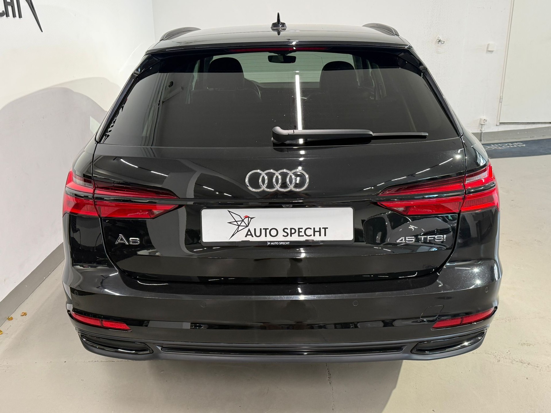 AUDI A6 Avant 45 TFSI Sport S-tronic-image-5