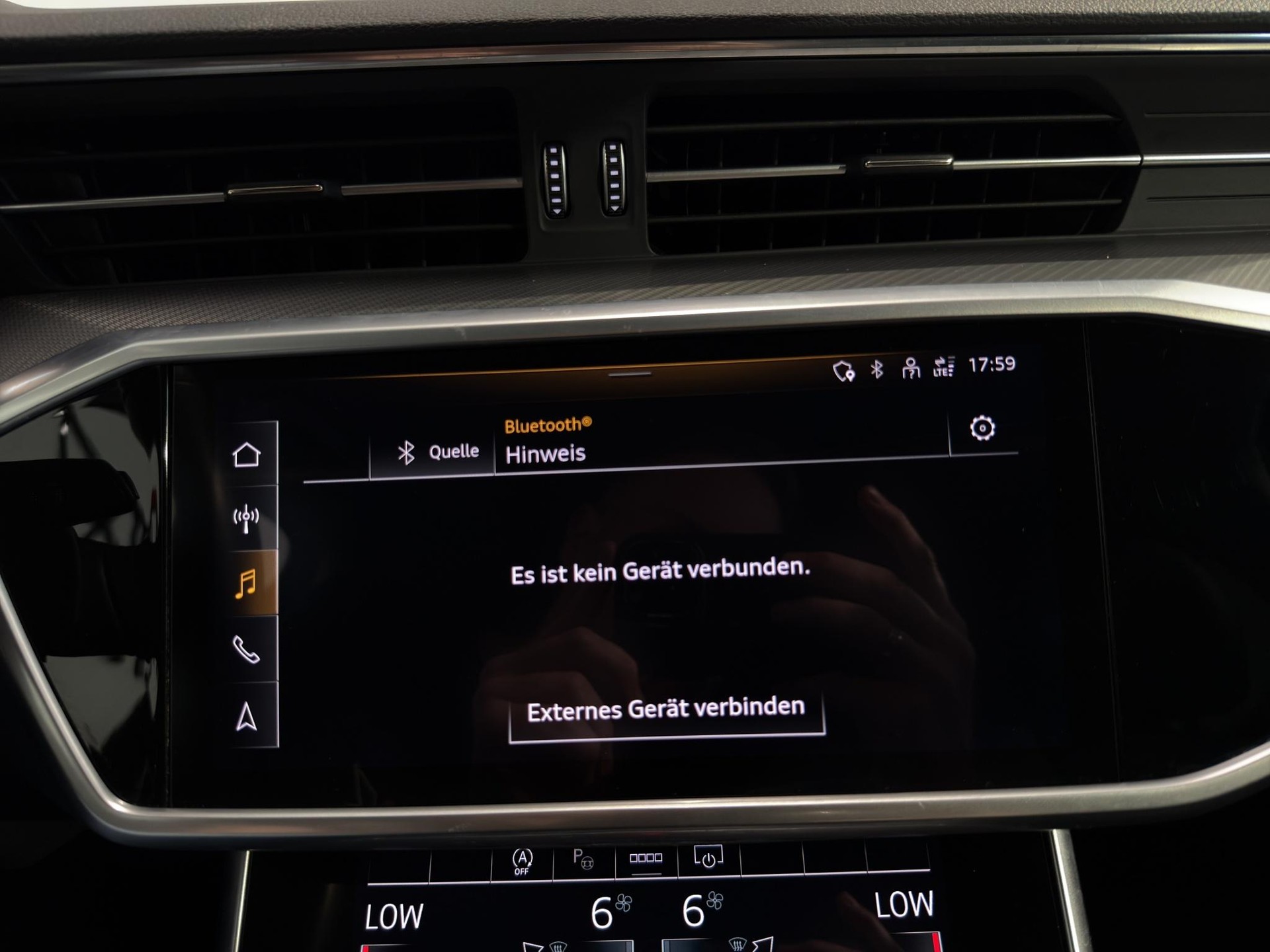 AUDI A6 Avant 45 TFSI Sport S-tronic-image-23