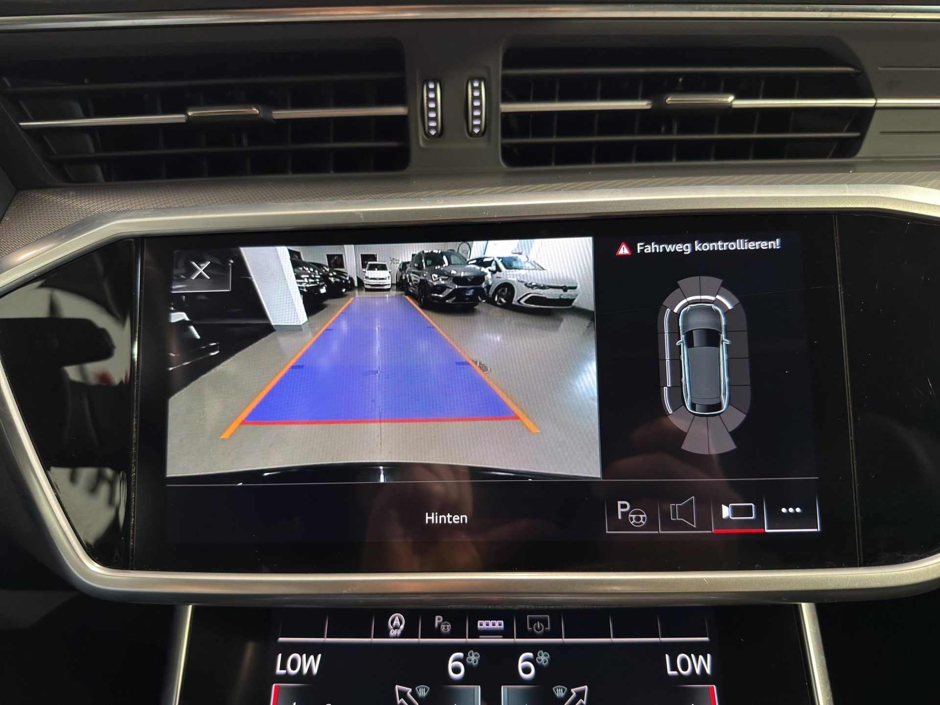 AUDI A6 Avant 45 TFSI Sport S-tronic-image-17