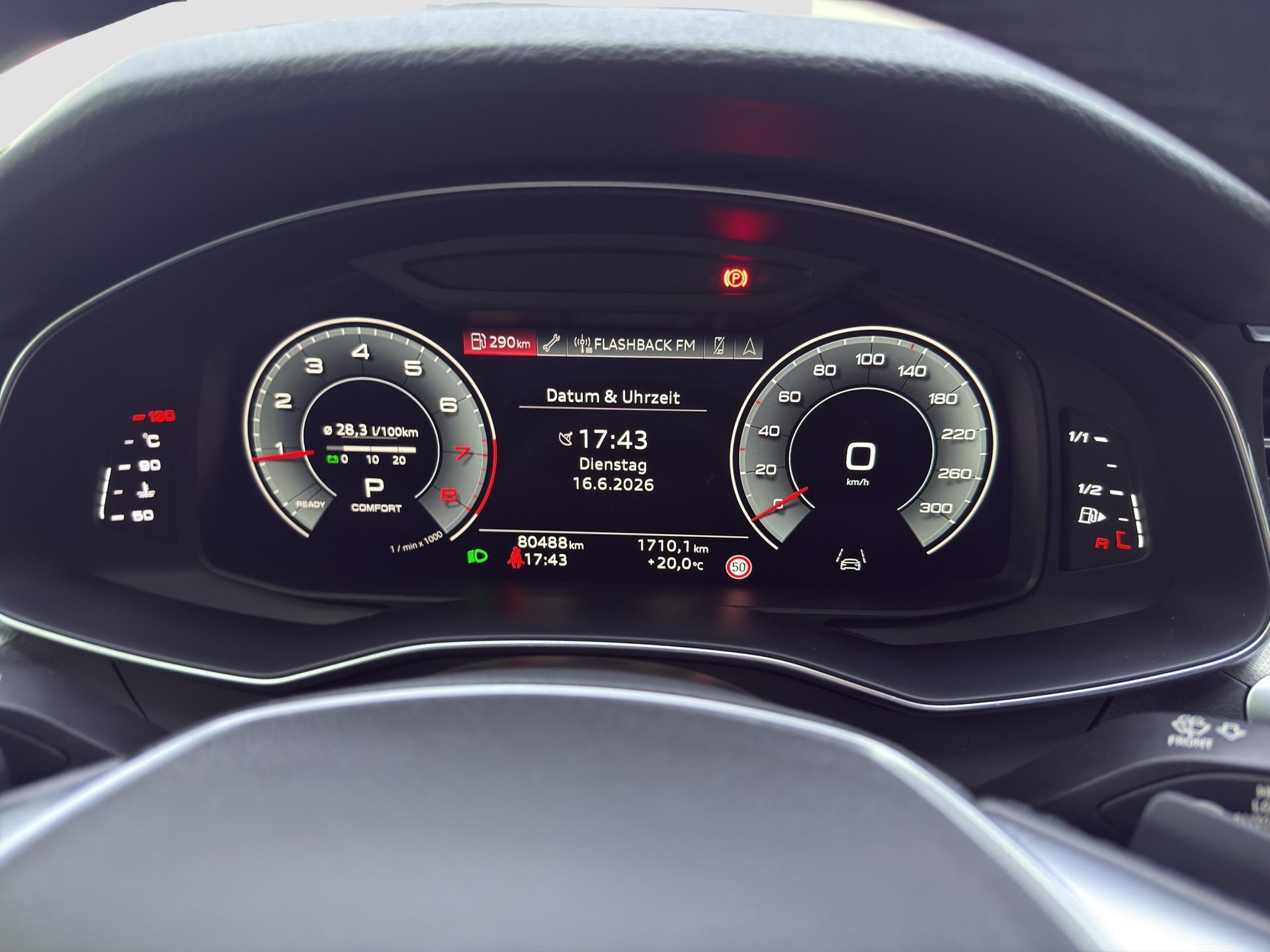 AUDI A6 Avant 45 TFSI Sport S-tronic-image-14