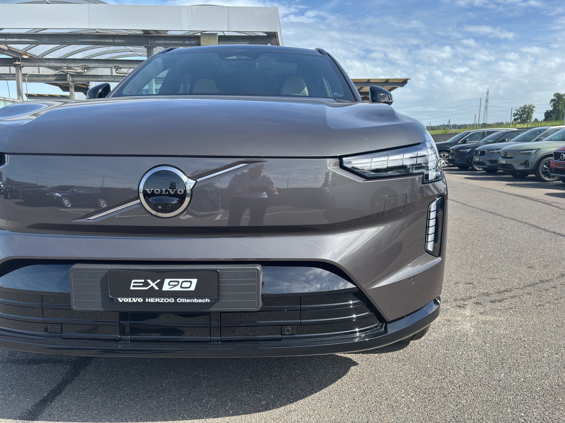 VOLVO EX90 Twin Ultra AWD-image-7